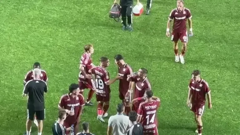 Alex Dobre, conflict pe teren cu Tobias Christensen la Rapid - CFR Cluj