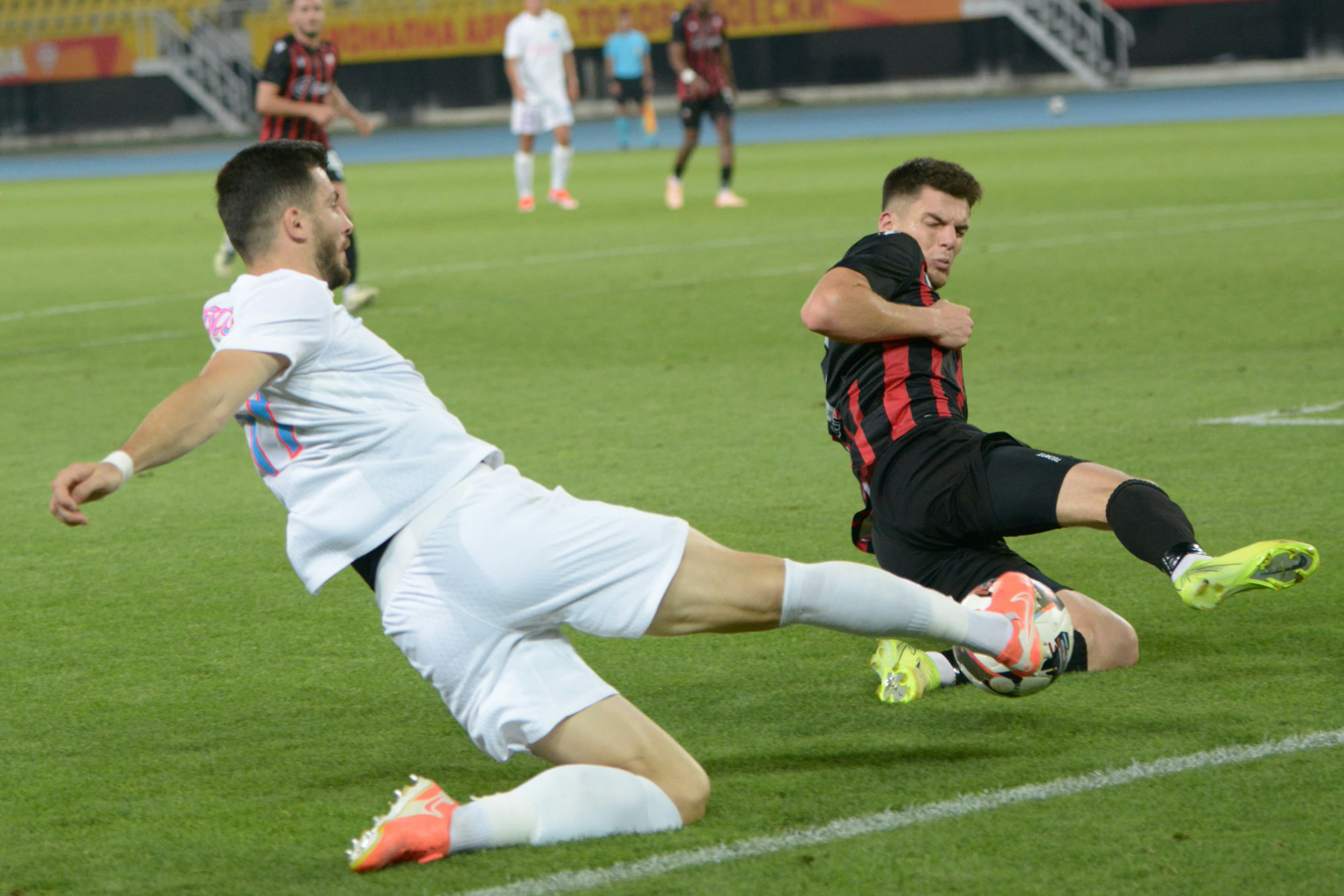 Reacție de nivel &icirc;nalt! Nu &icirc;i dă nicio șansă lui FCSB să ajungă &icirc;n turul trei preliminar UCL: &rdquo;Pas cu pas!&rdquo;