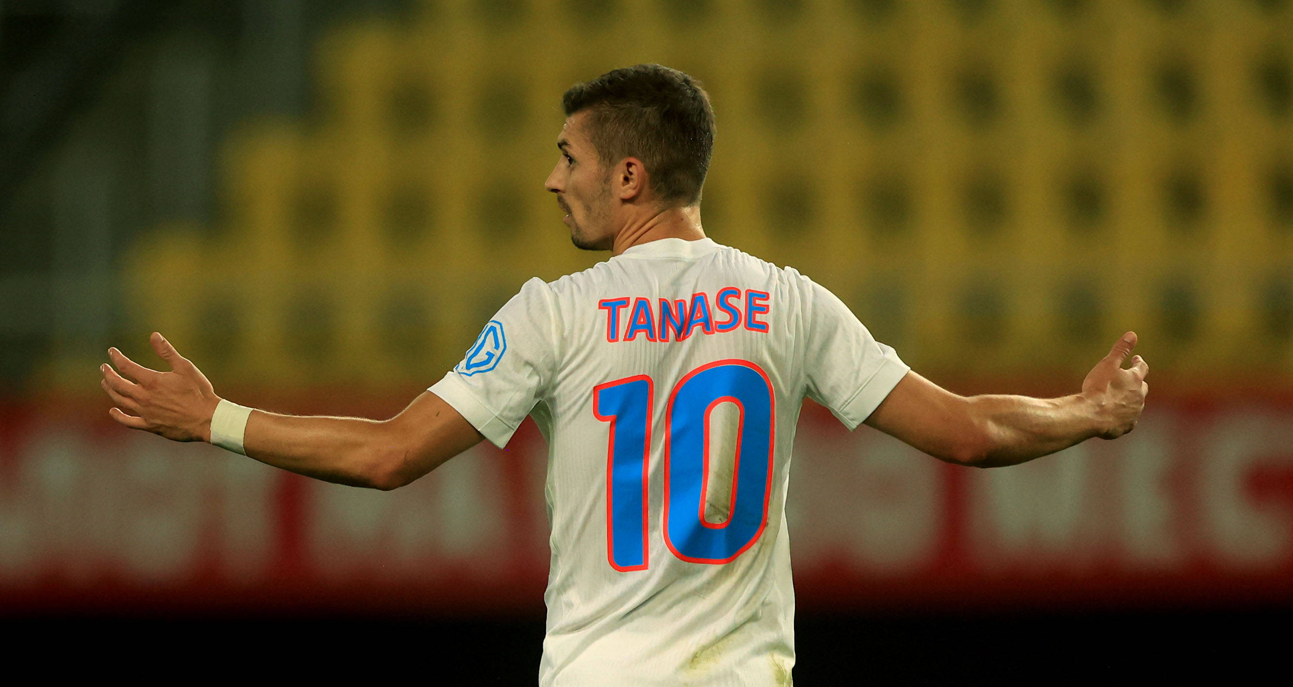 FCSB se teme de ce e mai rău &icirc;n cazul lui Florin Tănase! Ce suspendare poate dicta UEFA