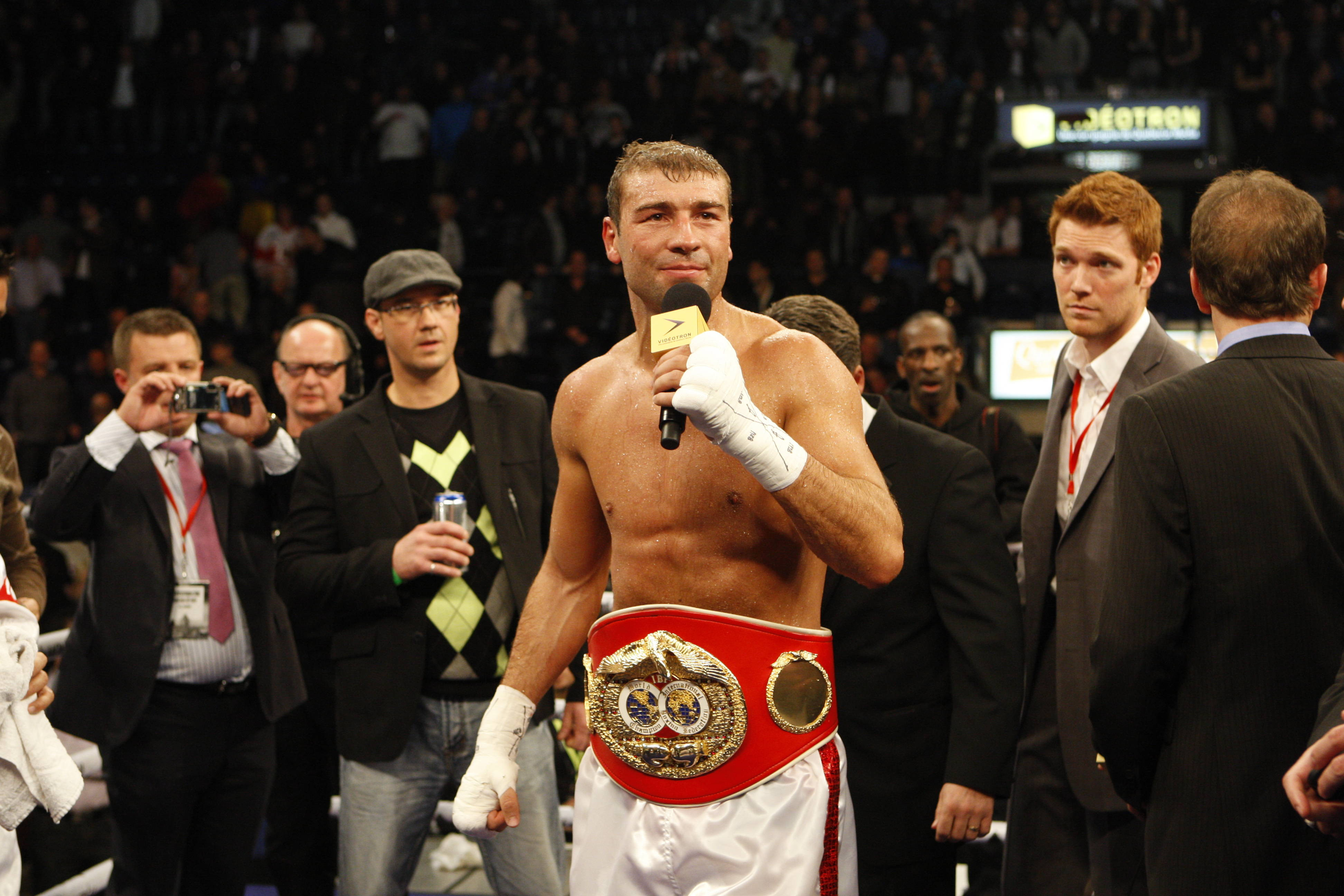 La șase ani de la retragere, Lucian Bute a găsit adevărata comoară: &rdquo;Am lăsat mănușile pentru clipele prețioase alături de familie&rdquo;