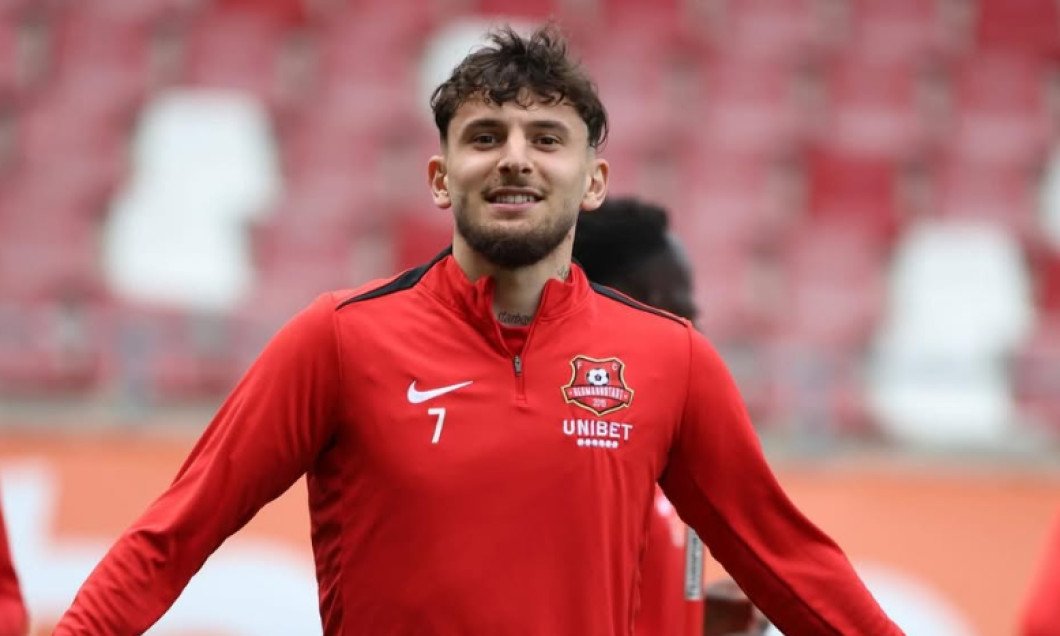 Nu au primit banii pe Ianis Stoica! Ce se &icirc;nt&acirc;mplă cu jucătorul transferat &icirc;n Portugalia