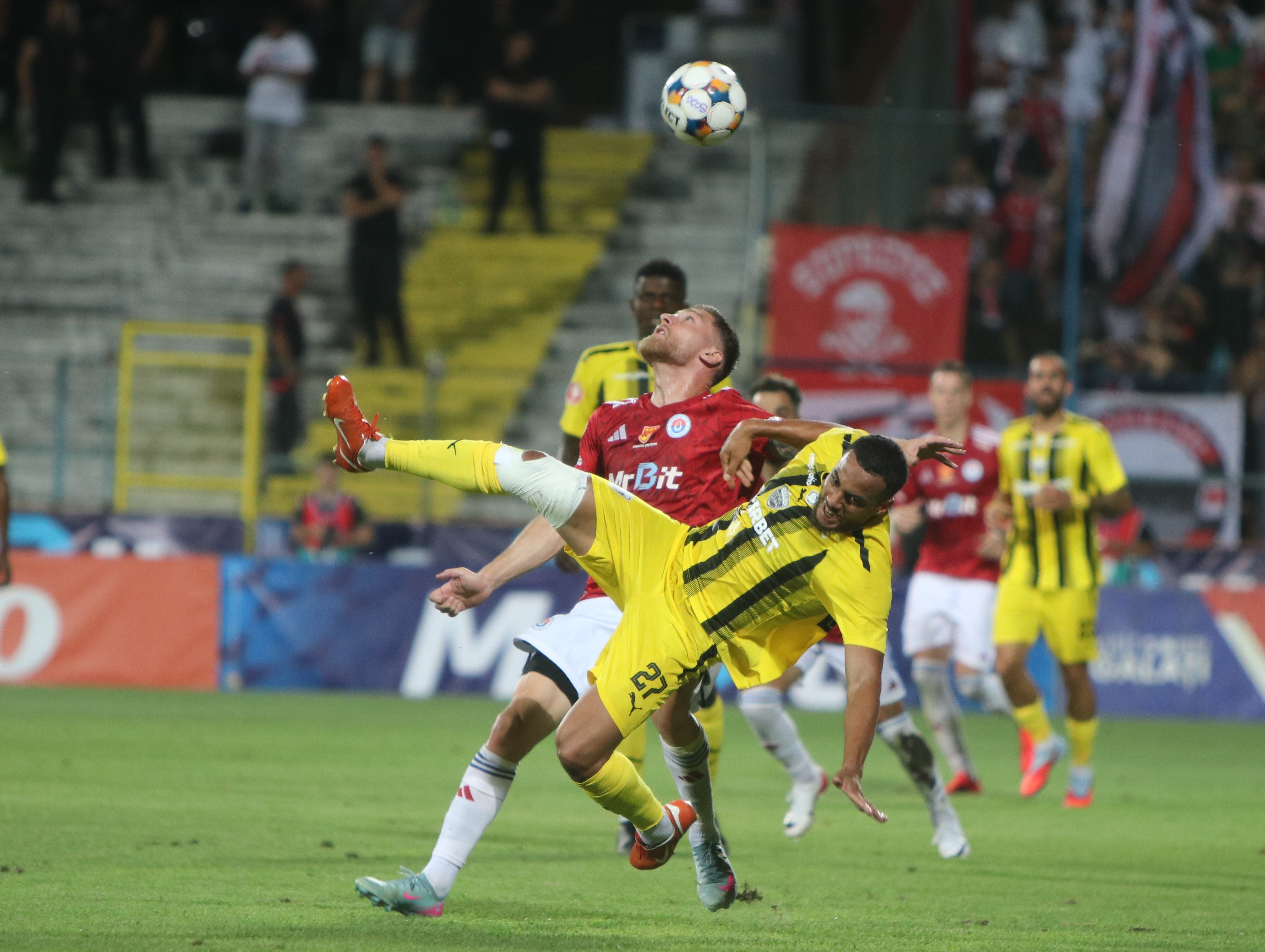 Dinamo nu are echipă de play-off. A schimbat prea mult