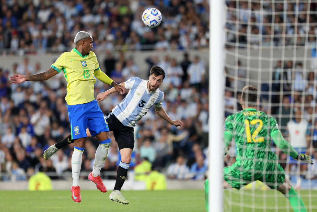 Cade transferul lui Andrei Rațiu la AS Roma! Clubul italian a adus un internațional brazilian pe postul său