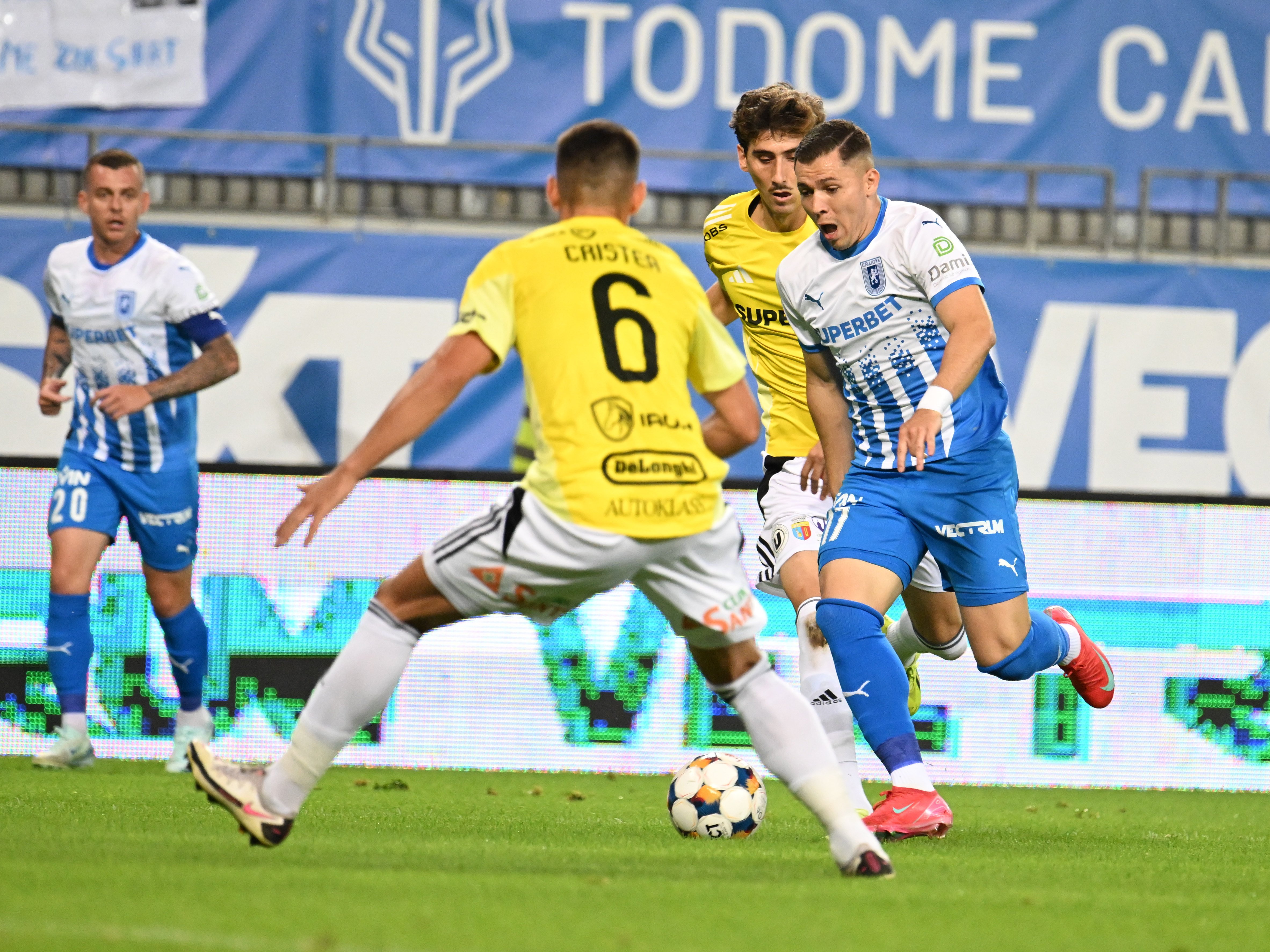 Universitatea craiova universitatea cluj superliga superbet 28072025
