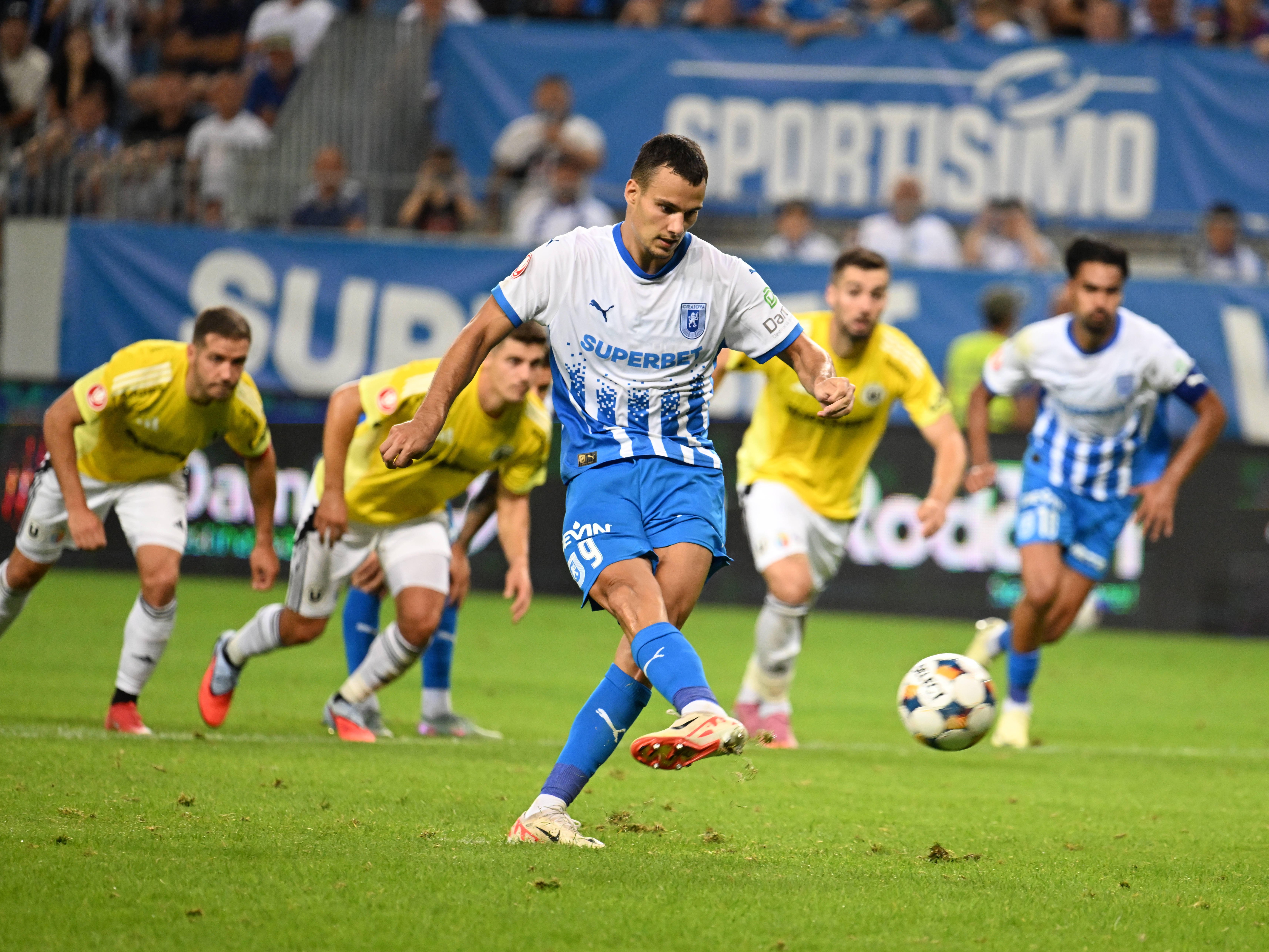 Hazardul, aliatul lui Rădoi. Trei idei după Univ. Craiova - U Cluj 2-1