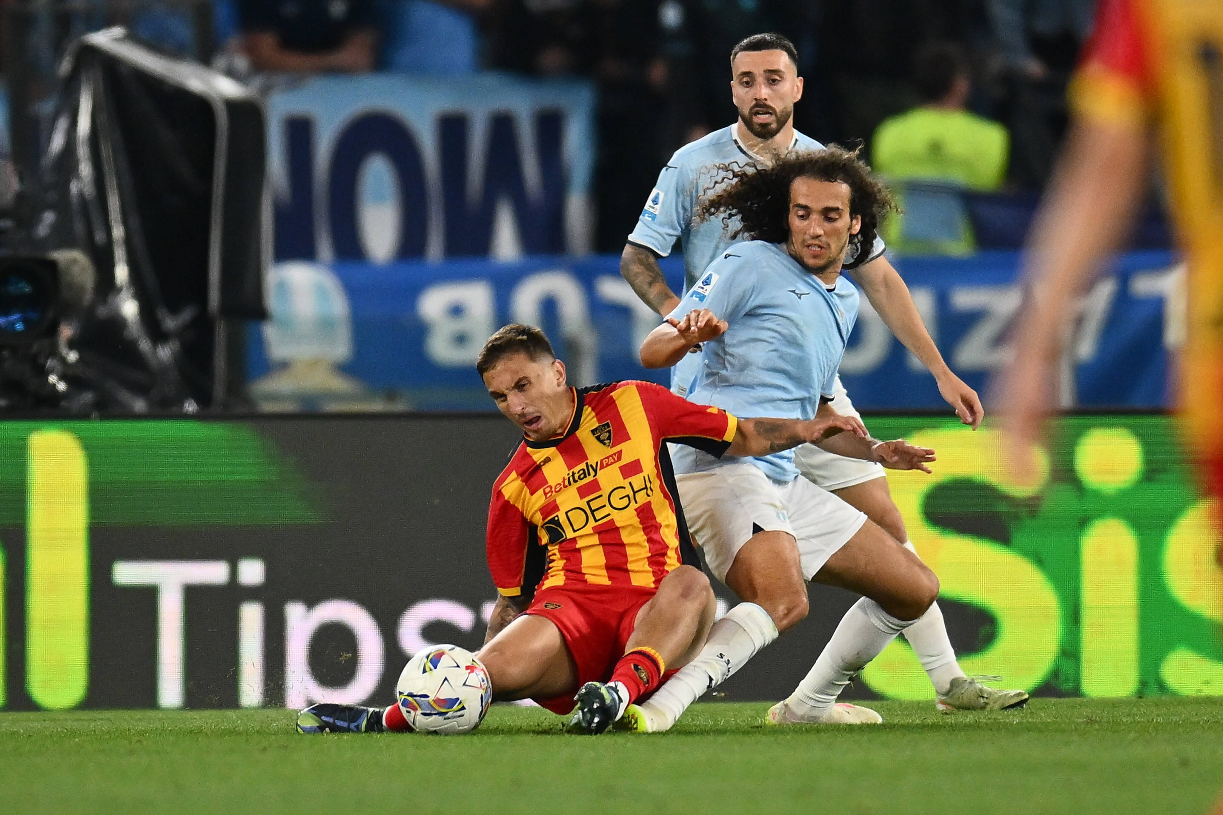 După 5 meciuri jucate &icirc;n Serie A, internaționalul rom&acirc;n care a evoluat la EURO a fost prezentat la noua echipă!
