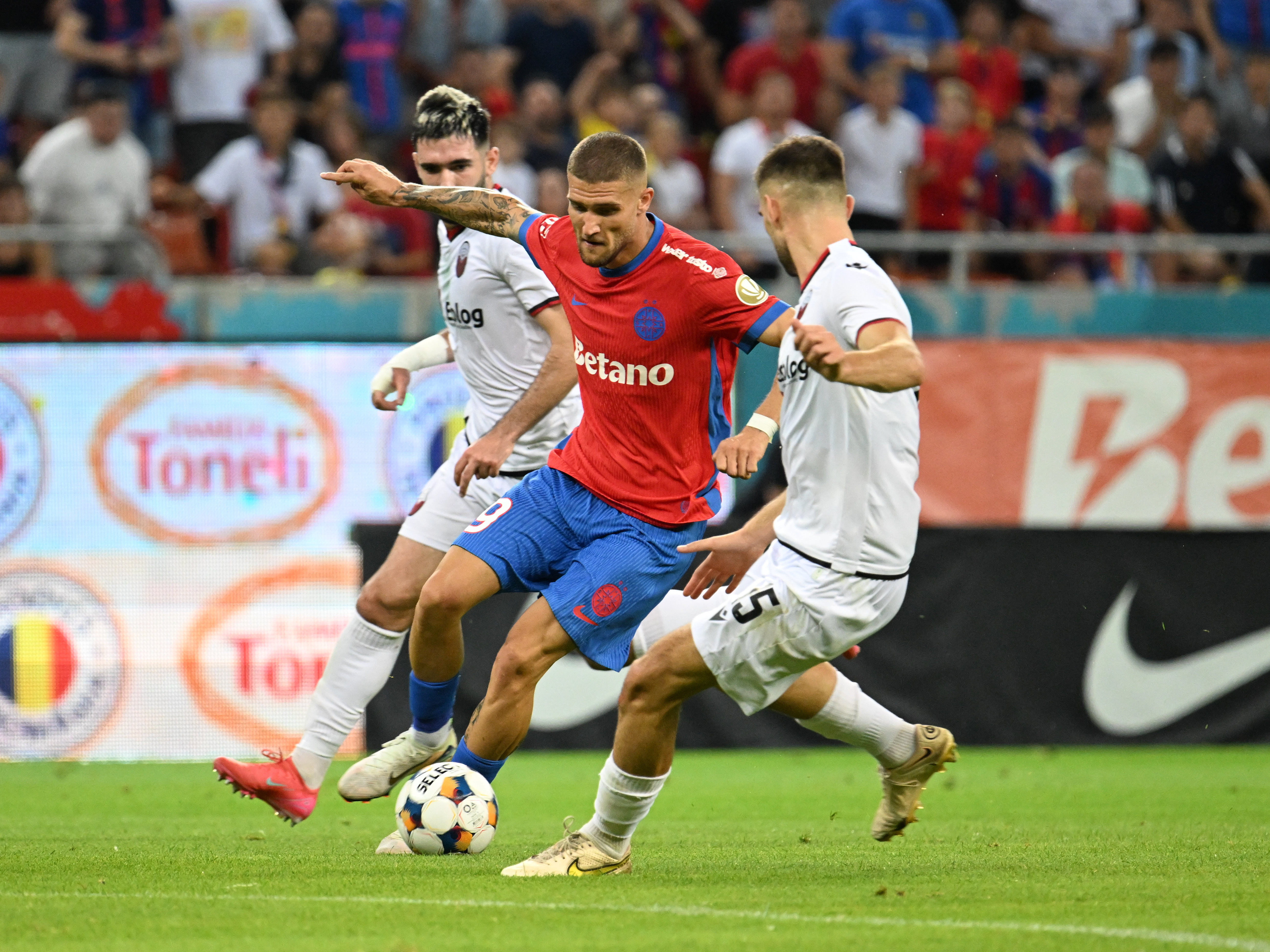 Reacție-fulger după ce FCSB a pierdut rușinos cu Shkendija &icirc;n Champions League: Asta am sperat!