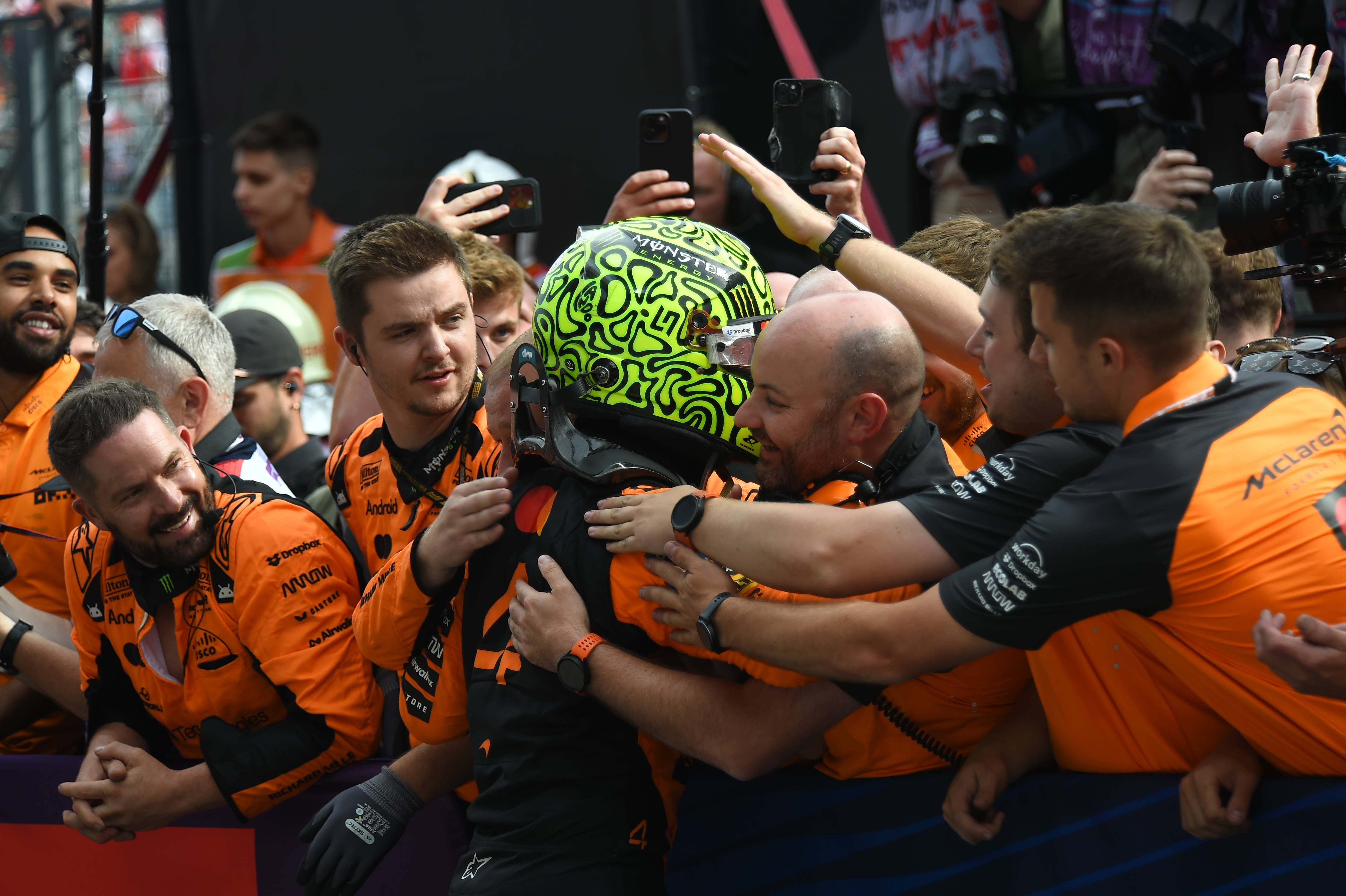 Lando Norris, după ce a c&acirc;știgat Marele Premiu de Formula 1 de la Hungaroring: Sunt mort, sunt mort!