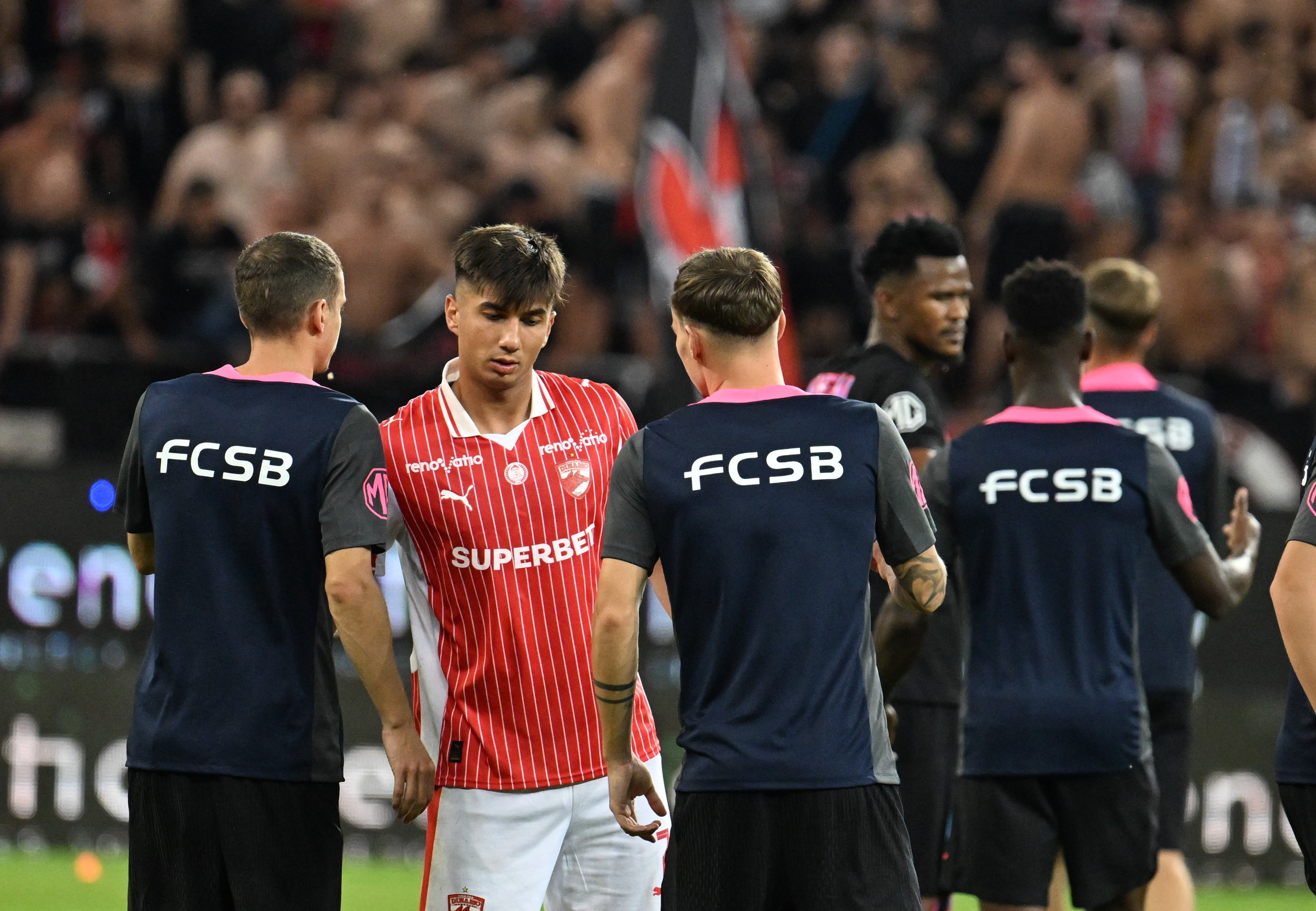 Dinamo, săgeți către FCSB după ce Musi a &icirc;nscris s&acirc;mbătă + Ce se &icirc;nt&acirc;mpla &icirc;n urmă cu cinci luni &icirc;ntr-un derby cu Rapid. Abia acum a venit replica!