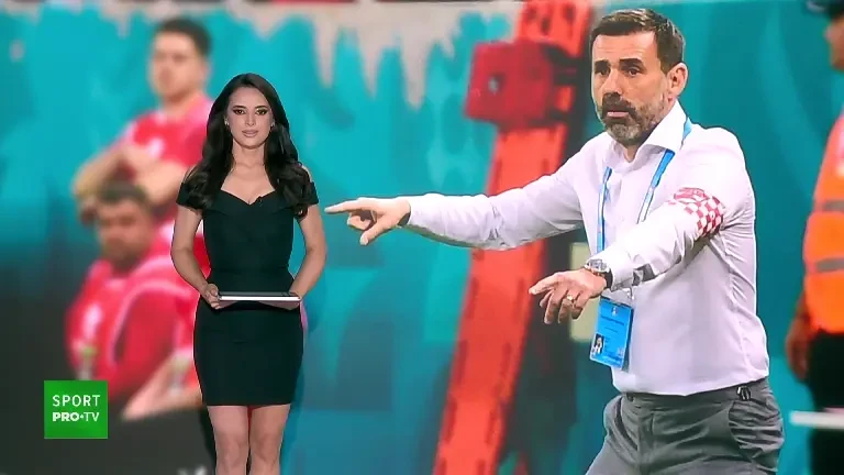 Dinamo a scos la licitație tricoul cu care Armstrong a marcat o triplă contra lui FCSB