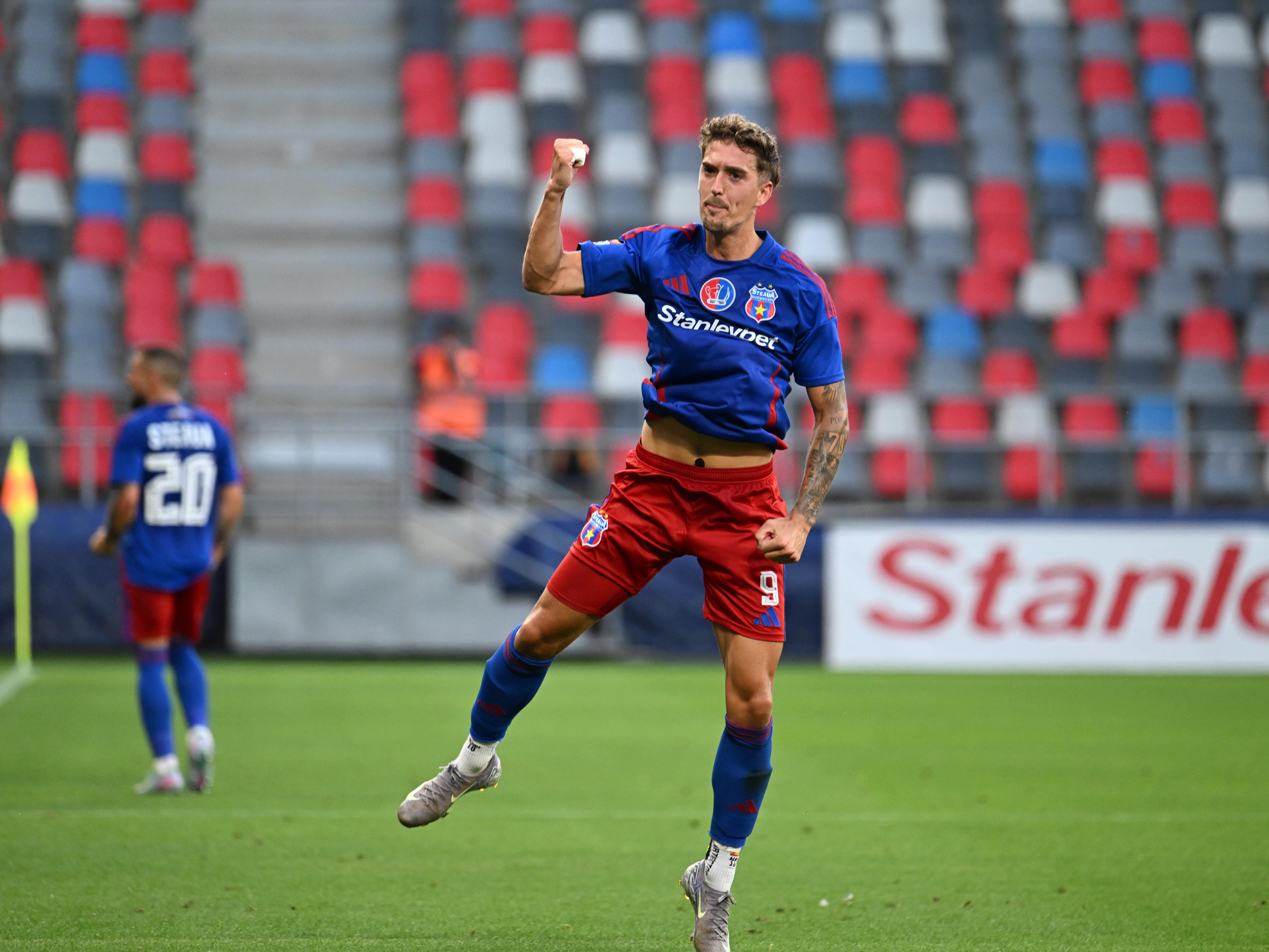 Steaua - Concordia Chiajna 4-1. Oprița, victorie clară cu Dică