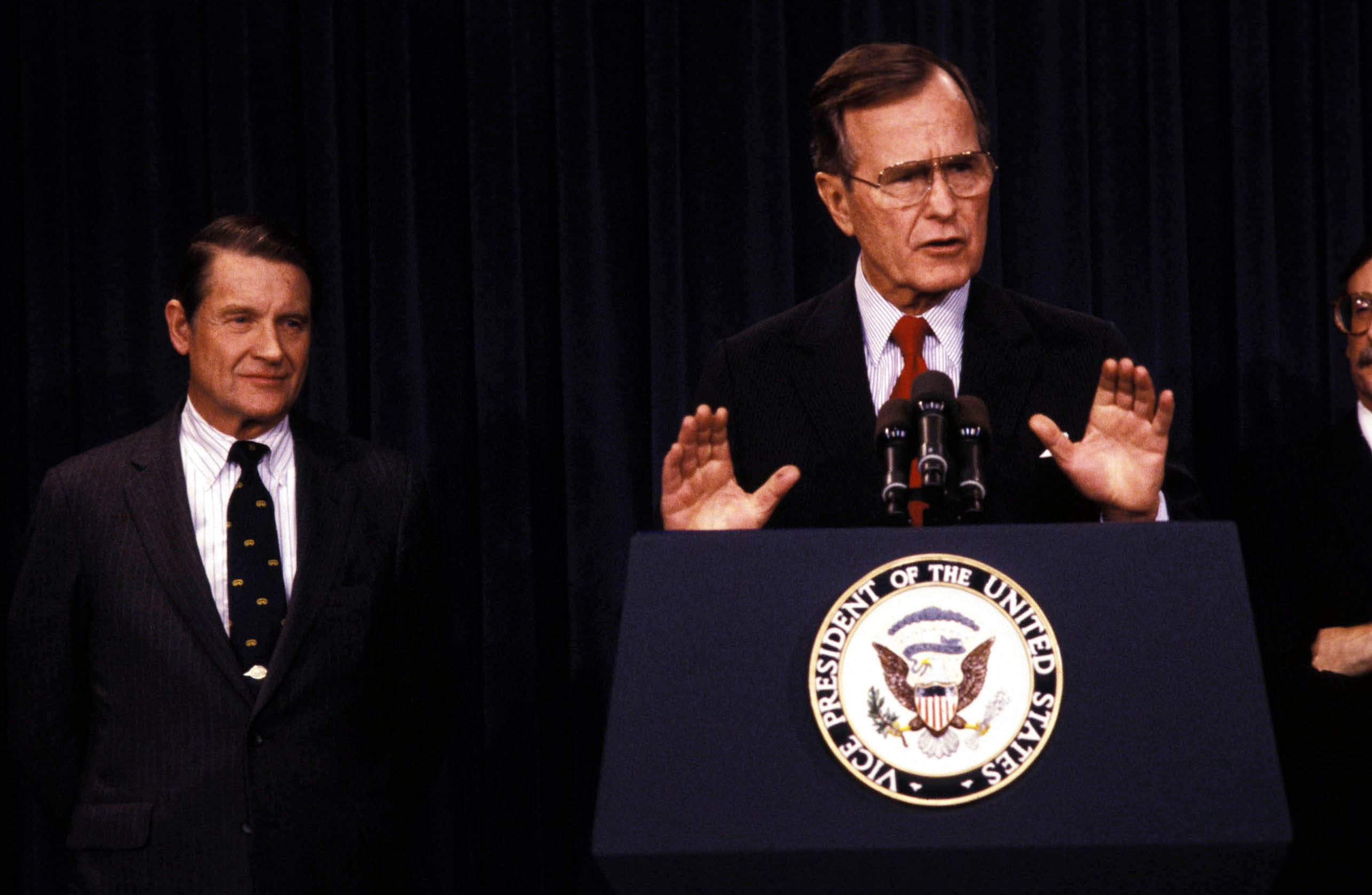 A murit singurul om care a fost și directorul FBI, și directorul CIA! William H. Webster avea 101 ani