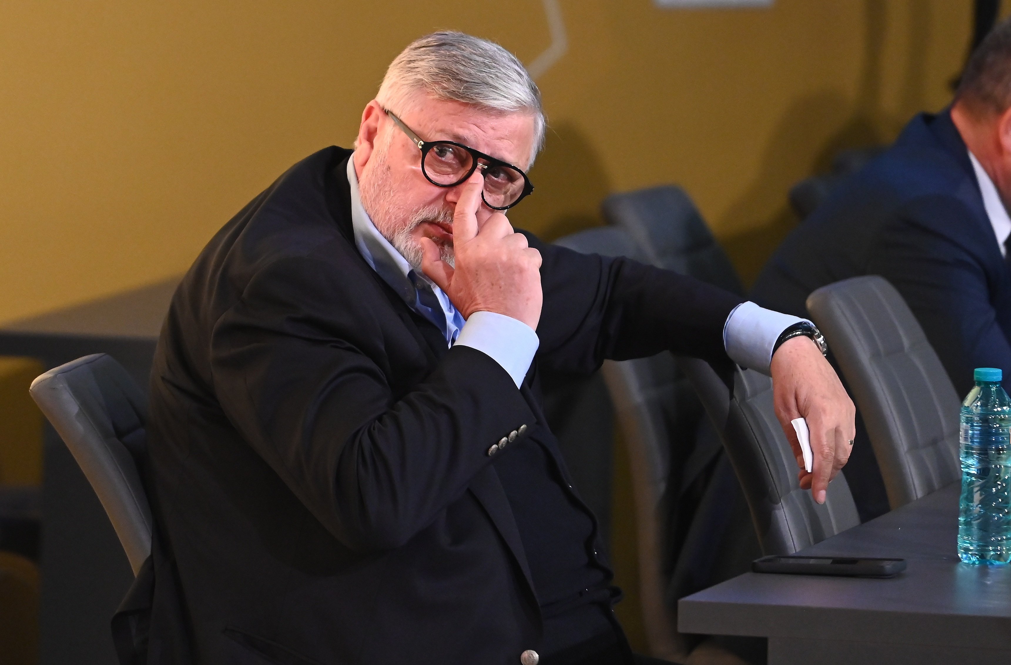 Revoluție &icirc;n fotbalul rom&acirc;nesc! Planul radical anunțat de Gino Iorgulescu: &bdquo;Nu sunt condiții, tăiem echipele&rdquo;