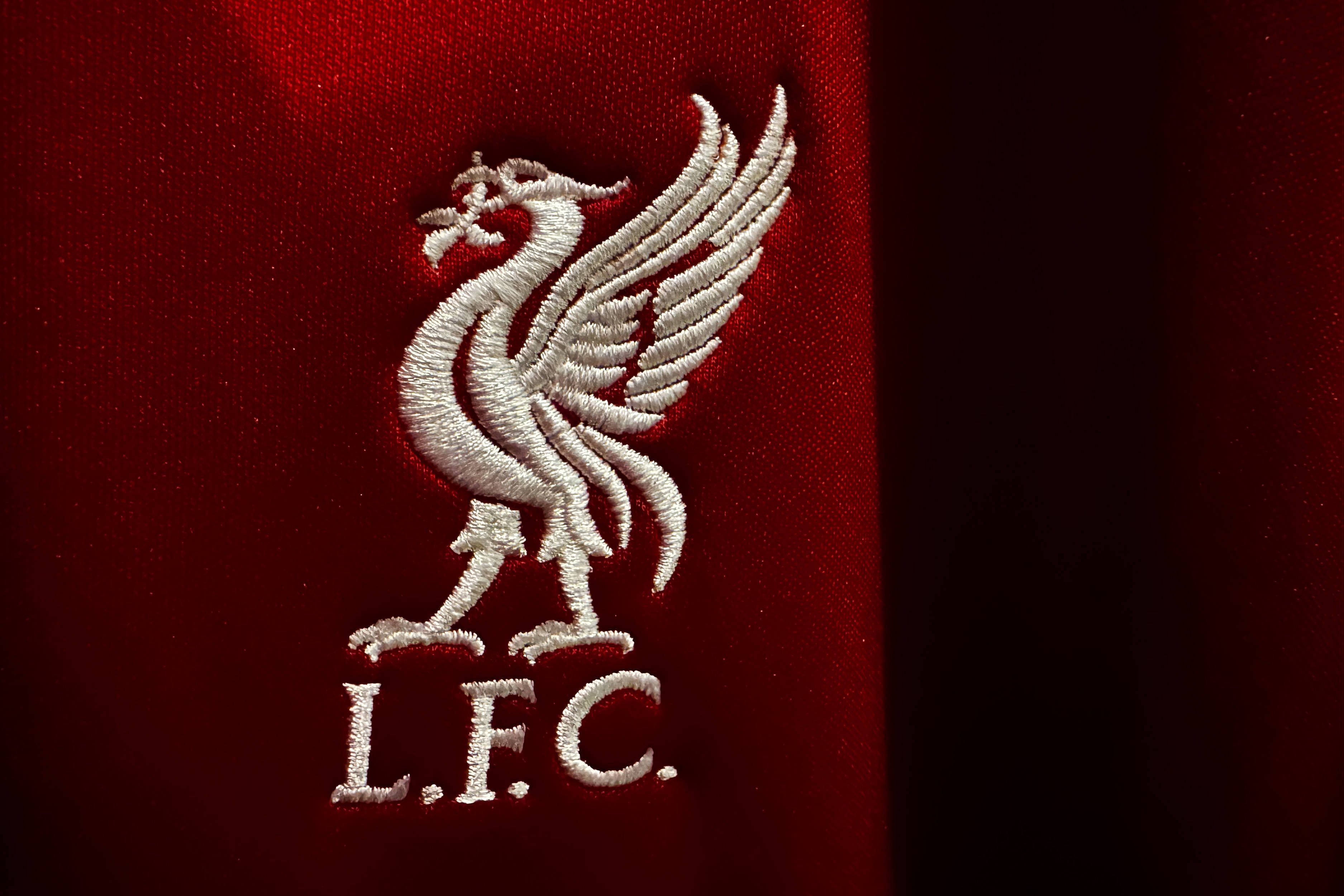 Liverpool &icirc;ncepe mercato &icirc;n forță: &rdquo;Clubul ar fi de acord pentru transfer&rdquo;