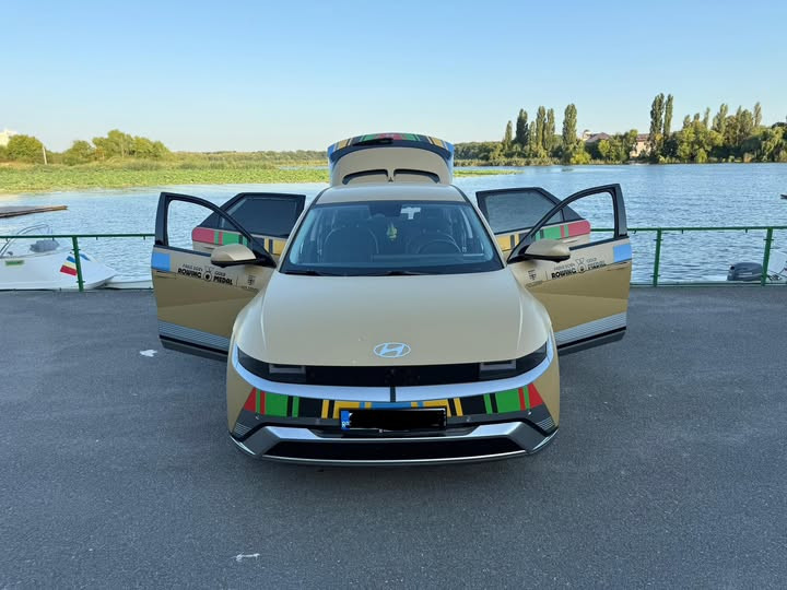 Andrei Cornea a scos la v&acirc;nzare mașina primită de la Țiriac! Prețul cerut pe cadoul de lux după doar 29.000 km