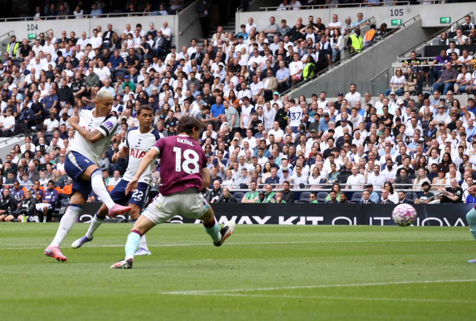 Tottenham - Burnley 3-0: Richarlison a făcut show pe VOYO