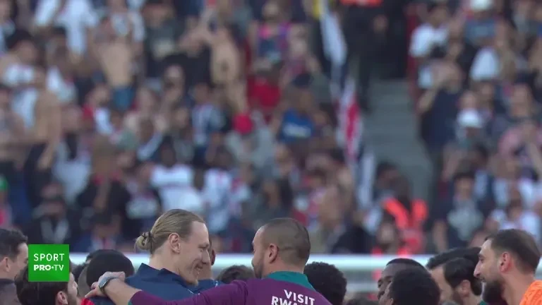 PSG - Angers e LIVE pe VOYO