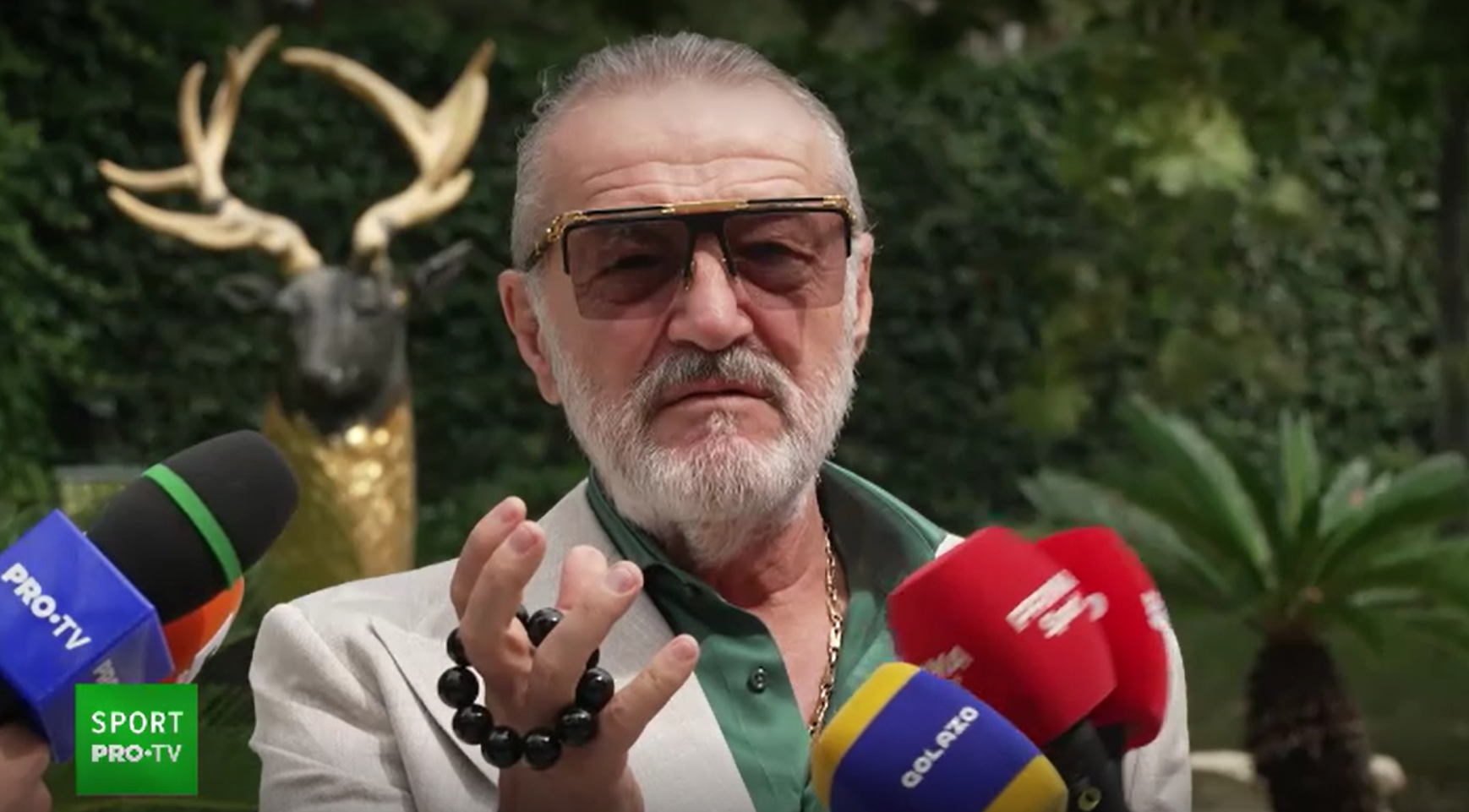 Gigi Becali dă cu pumnul &icirc;n masă! Cinci jucători, OUT dacă FCSB nu prinde play-off-ul