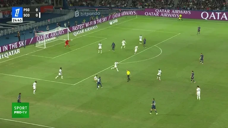 PSG - Angers: penalty ratat Dembele (27 )