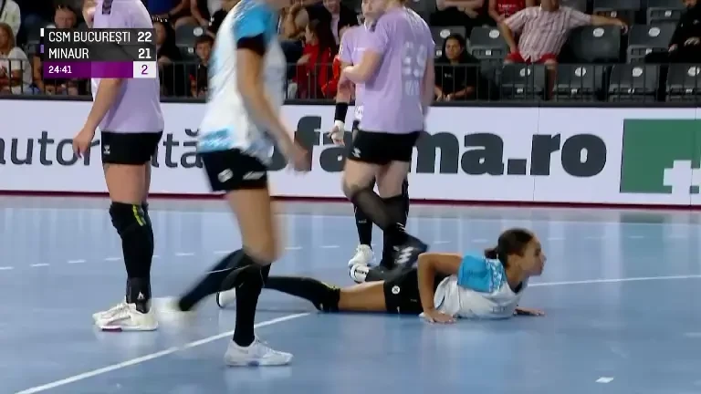 CSM București - Minaur Baia Mare 26-25, &icirc;n prima semifinală a Supercupei (23.08.2025)