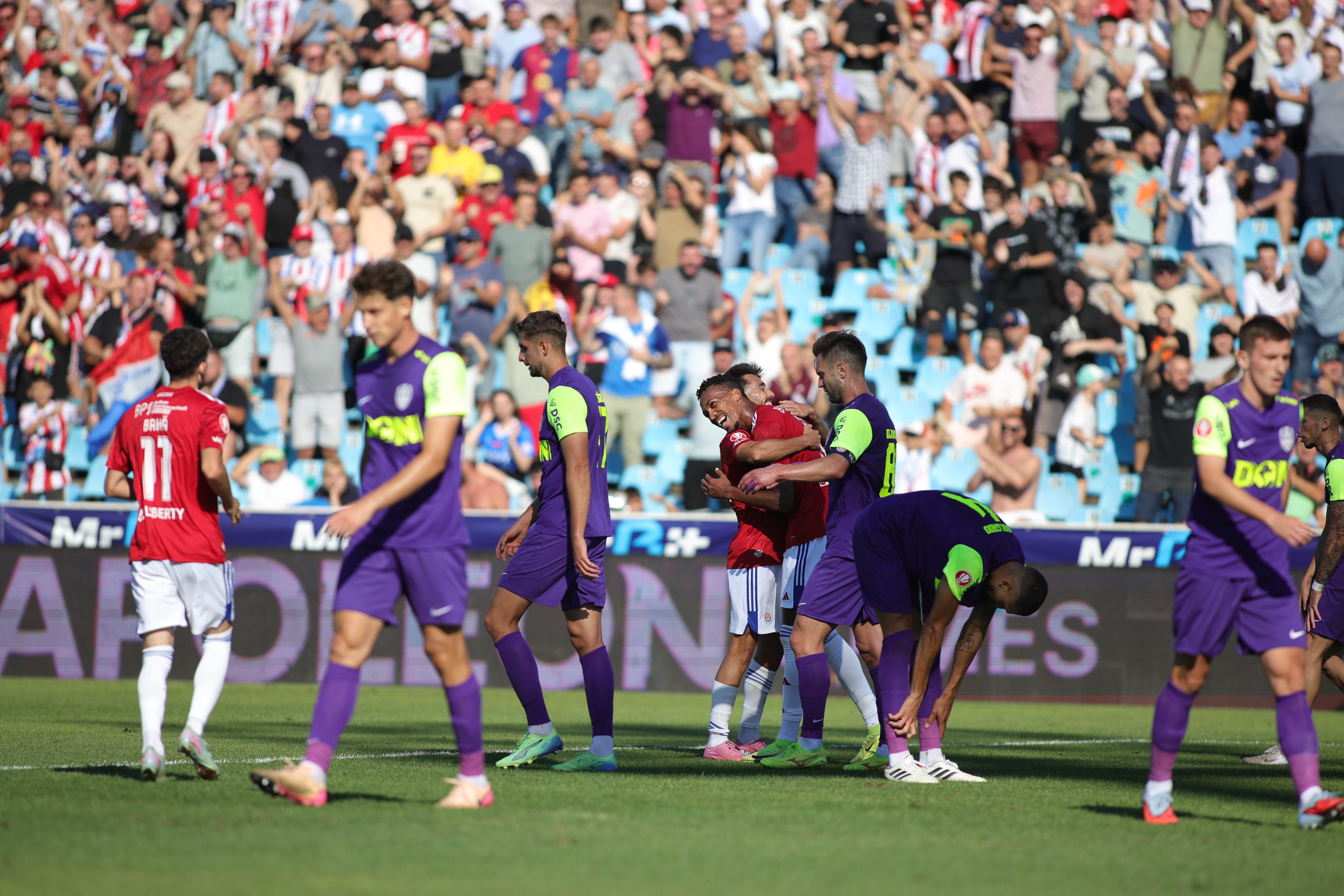 CFR, &icirc;n depresia post Dan Petrescu . Filmul unei noi prestații lamentabile, cu Bolgado și Hindrich actori