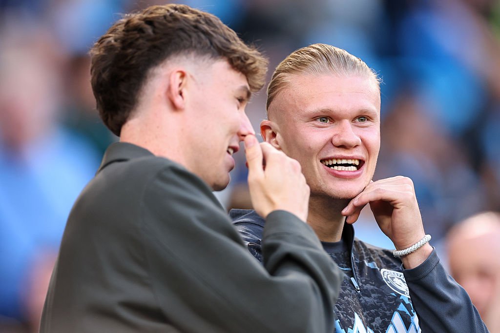 Newcastle i-a găsit &icirc;nlocuitor lui Isak, dar prima ofertă pentru colegul lui Haaland a fost refuzată