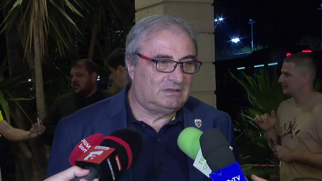 Mihai Stoichiță, declarații la sosirea &icirc;n Cipru: &rdquo;Nu suntem datori după un meci amical / Probabil că vor fi schimbări &icirc;n primul 11&rdquo;