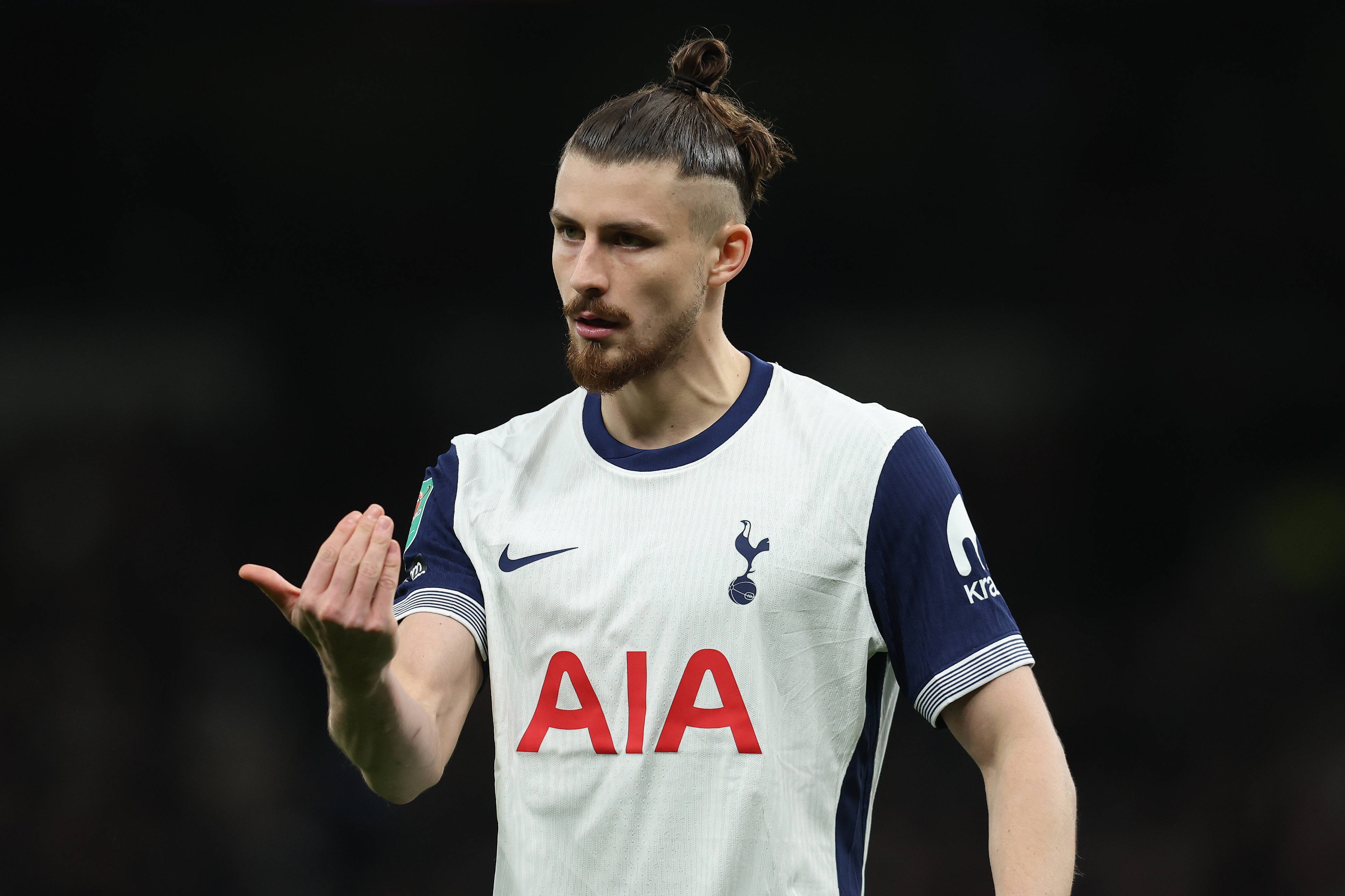 Englezii anunță: Radu Drăgușin e dorit de o altă echipă din Premier League!