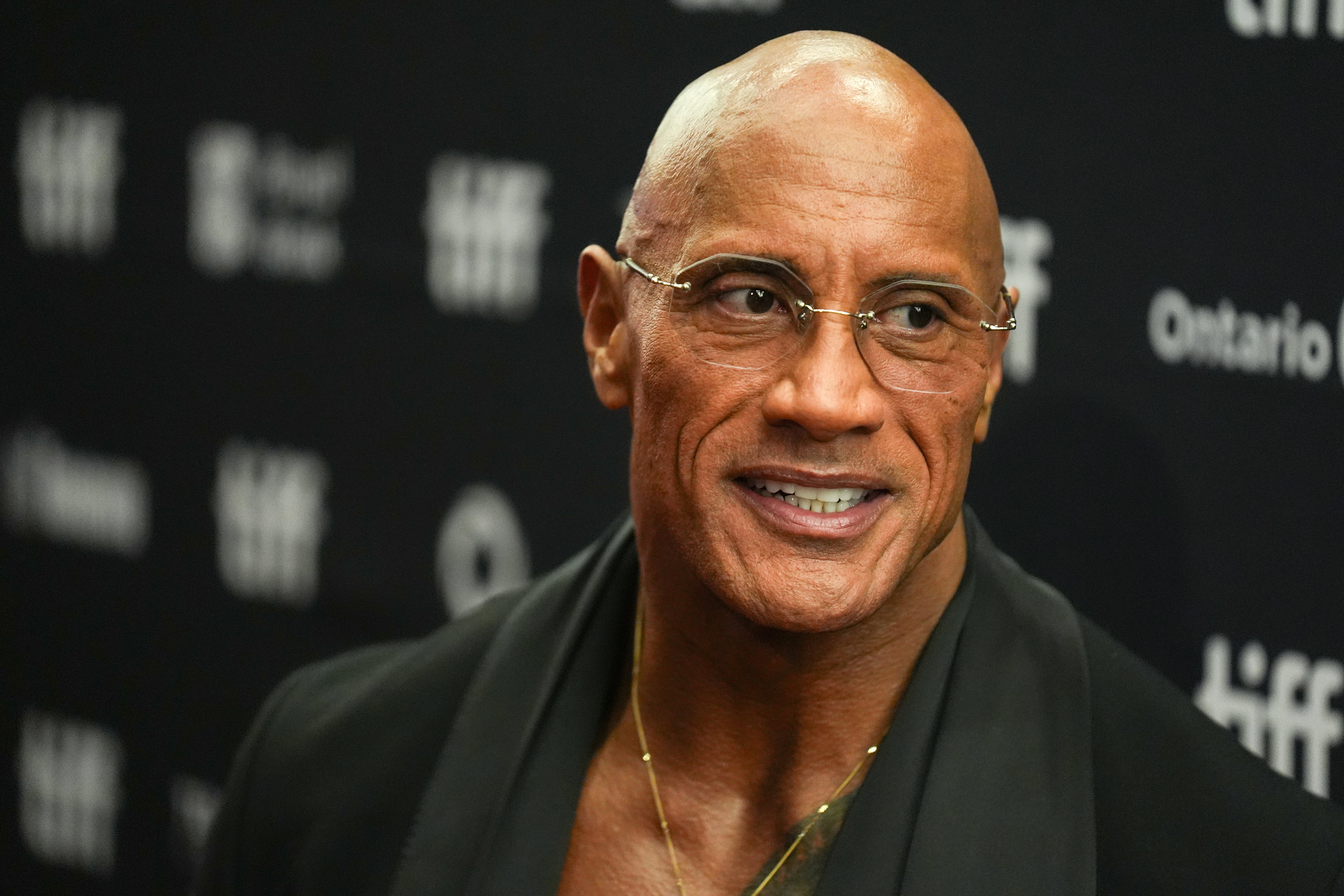 &bdquo;The Rock&ldquo; a dat cărțile pe față, &icirc;n dialog cu CNN: &bdquo;Mușchii mei? Asta s-a &icirc;nt&acirc;mplat&ldquo;