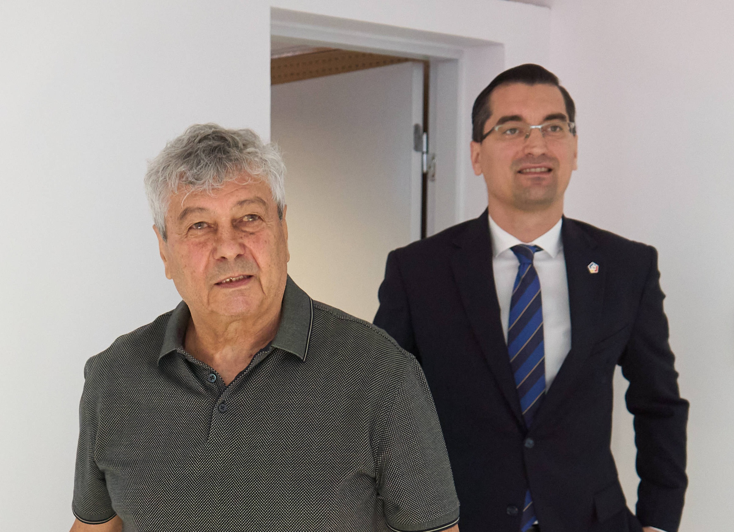 S-a &icirc;ncheiat ședința dintre Mircea Lucescu și șefii FRF! AICI ai tot ce s-a &icirc;nt&acirc;mplat