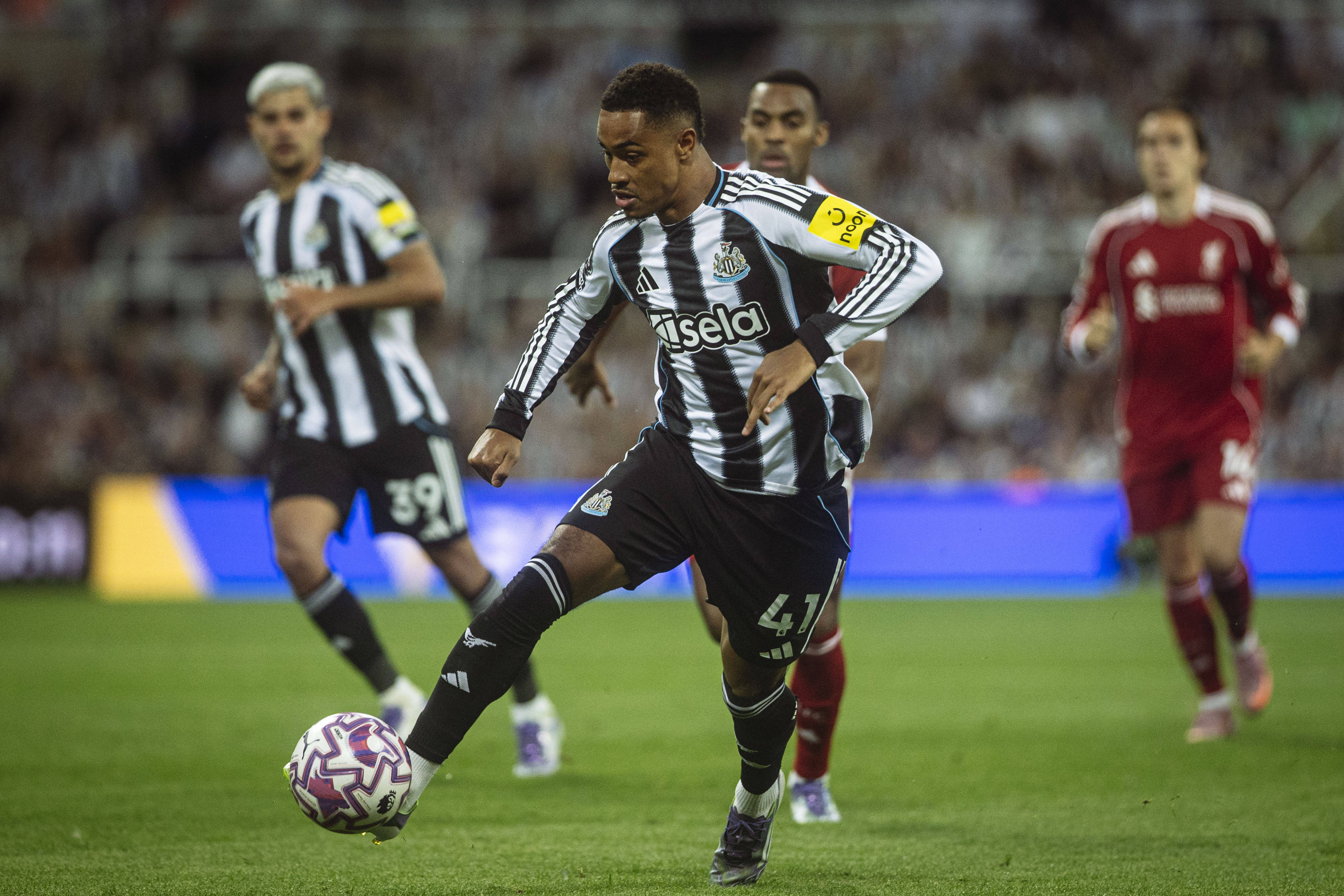 Newcastle a pierdut doi jucători abia transferați! Adio Premier League, adio meci cu Barcelona din Champions League