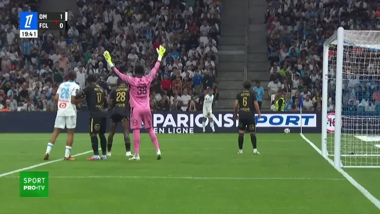 Marseille &ndash; Lorient. Gol Benjamin Pavard, minutul 20