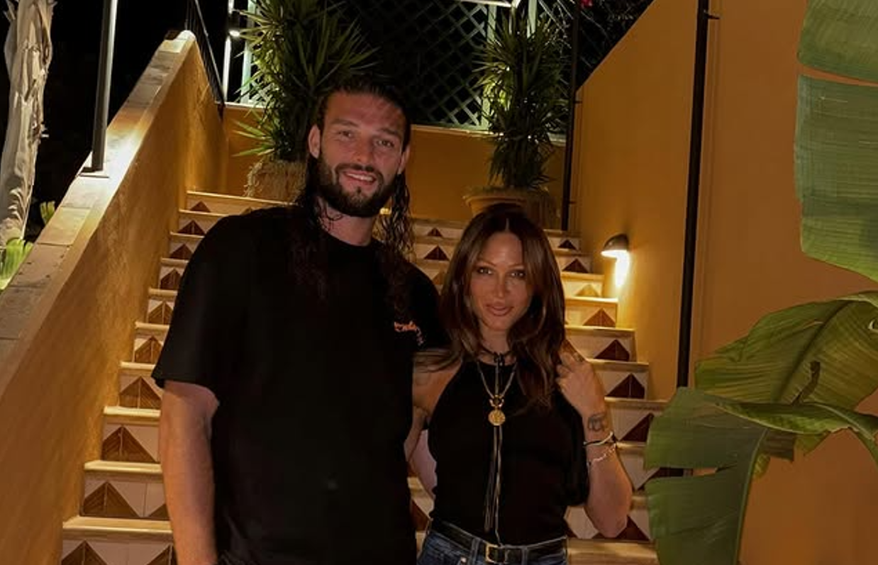C&acirc;ndva cel mai scump jucător din istorie, a ajuns să joace azi la &bdquo;județeană&ldquo;. Debut dezastruos &icirc;n Liga a 6-a