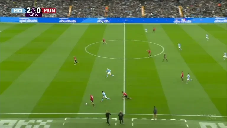 Haaland, ratarea sezonului în Manchester City - Manchester United (minutul 55)