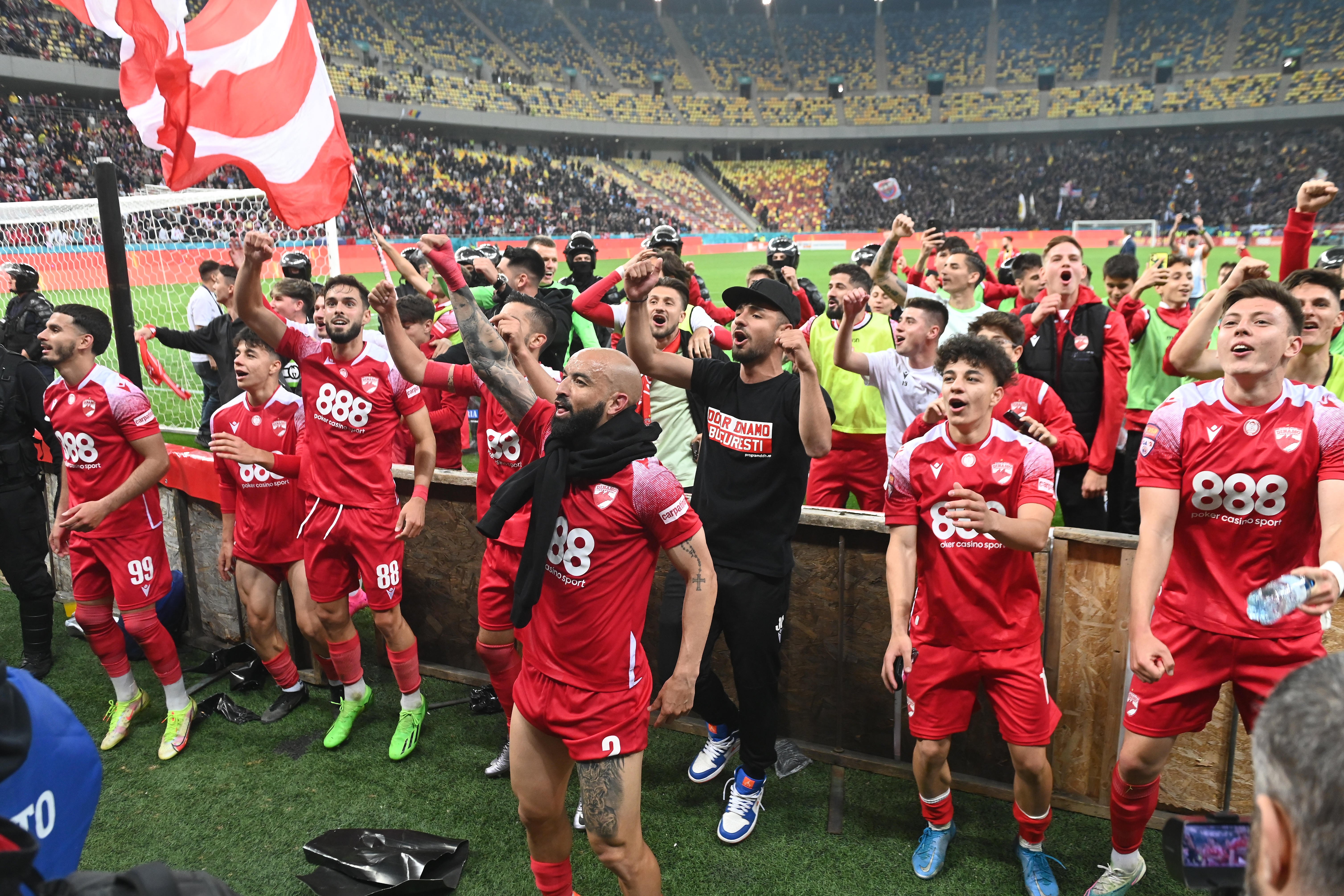 OUT! Fotbalistul plecat cu scandal de la Dinamo a semnat &icirc;n... Malaysia!