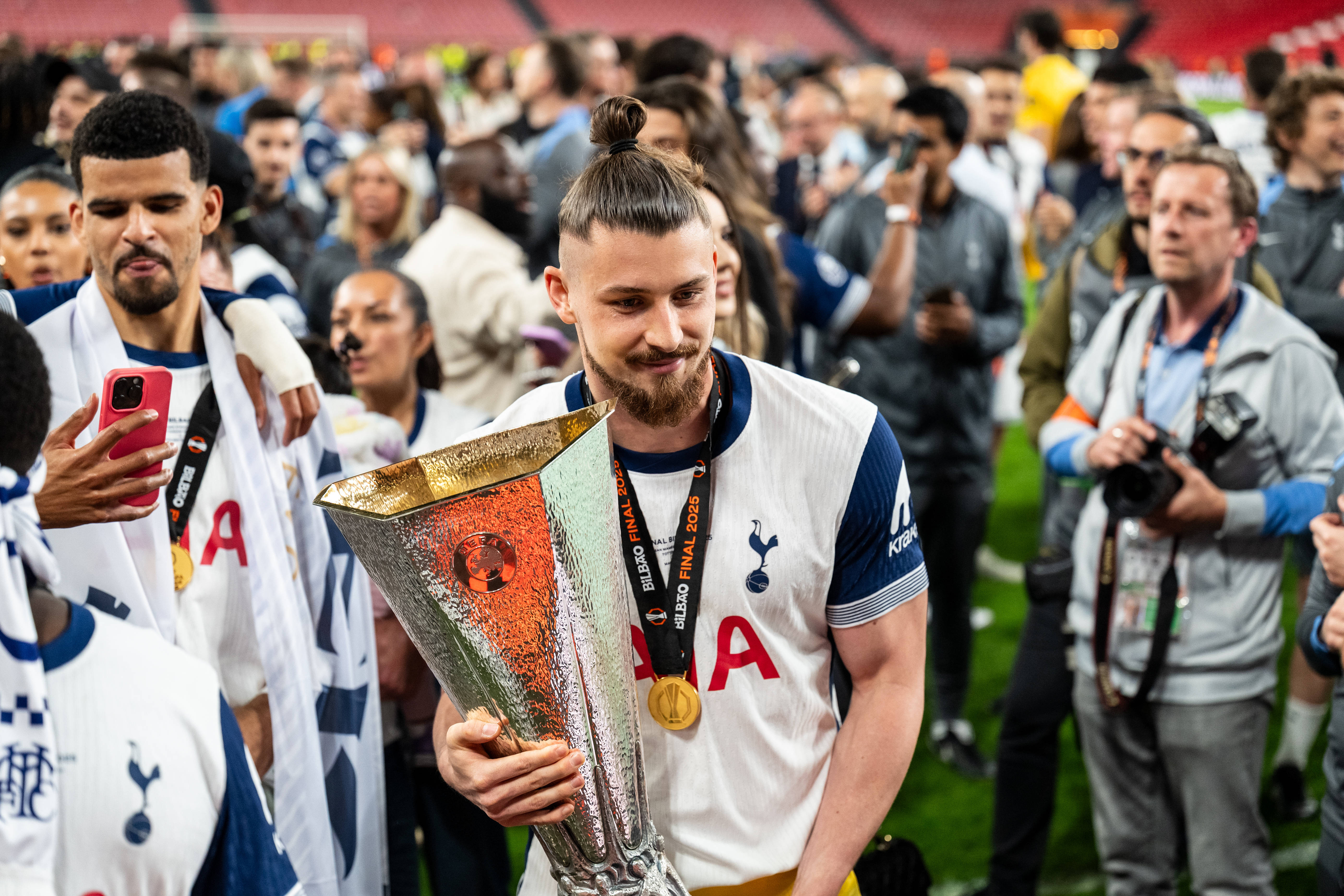 C&acirc;nd revine Radu Drăgușin pe teren: &rdquo;Atunci ar trebui să fie pregătit&rdquo;