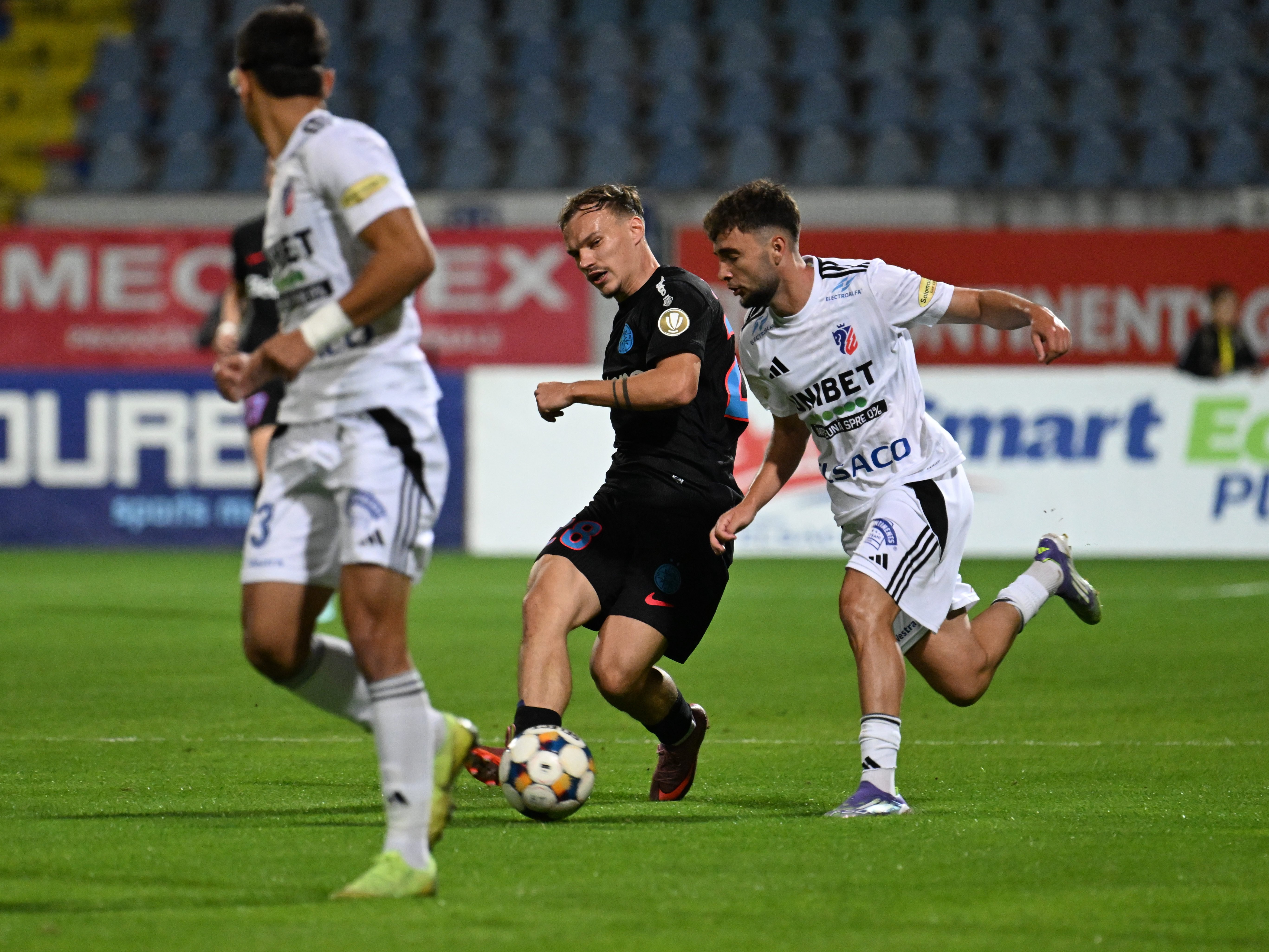 FC Botoșani &ndash; FCSB 3-1 | Coșmar &icirc;n campionat pentru campioana Rom&acirc;niei! Moldovenii i-au răpus pe &bdquo;roș-albaștri&rdquo;