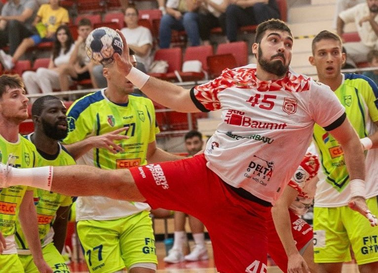 Dinamo, &icirc;n sf&acirc;rșit victorie! Dar cu o echipă decimată &icirc;n acest sezon