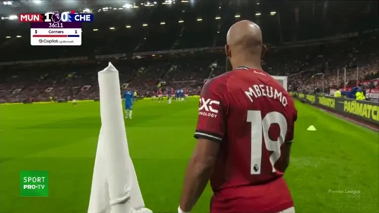 Premier League | Manchester United &ndash; Chelsea. Min. 37: Casemiro &icirc;nscrie.