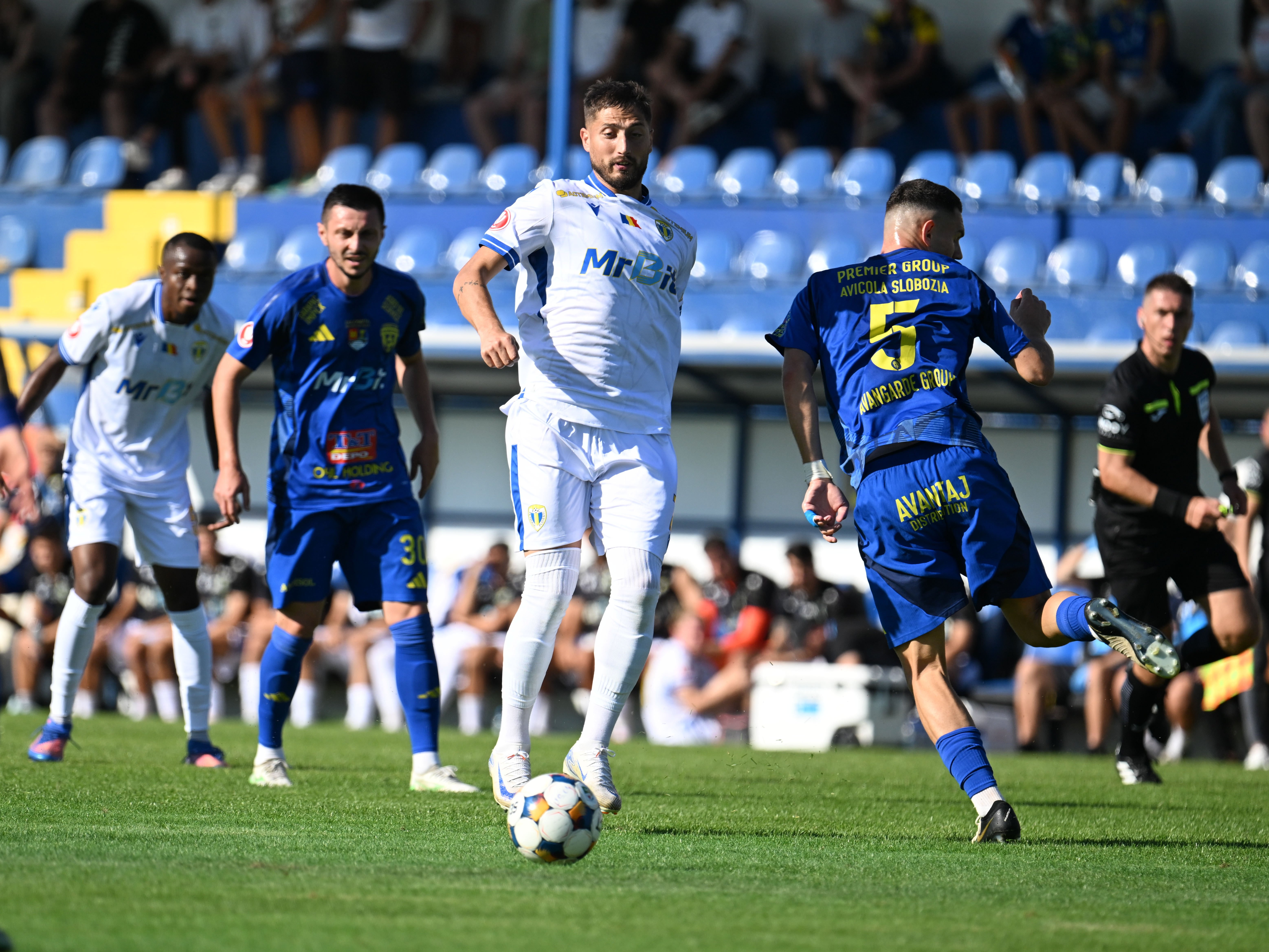 Unirea Slobozia - Petrolul Ploiești 1-0| &Icirc;ncă un eșec pentru &rdquo;Lupii Galbeni&rdquo;. Ialomițenii, pe loc de play-off