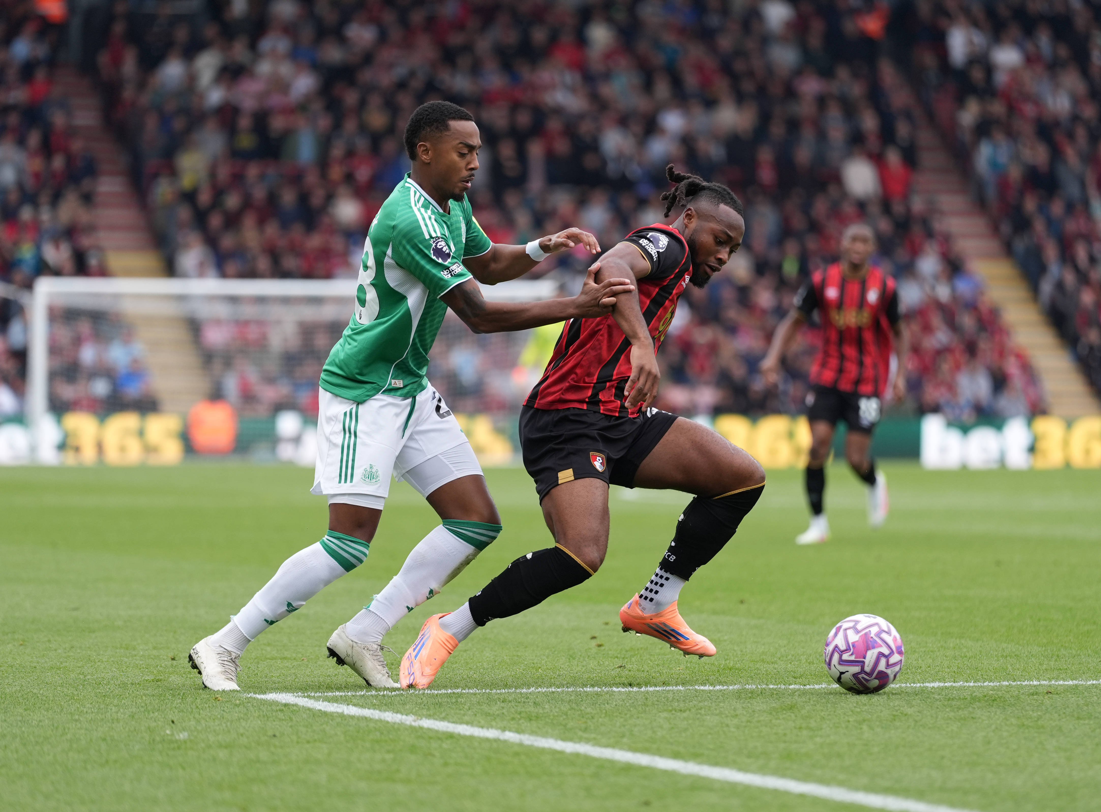 Bournemouth - Newcastle 0-0 și Sunderland - Aston Villa 1-1 au fost LIVE pe VOYO! Dueluri spectaculoase &icirc;n Premier League