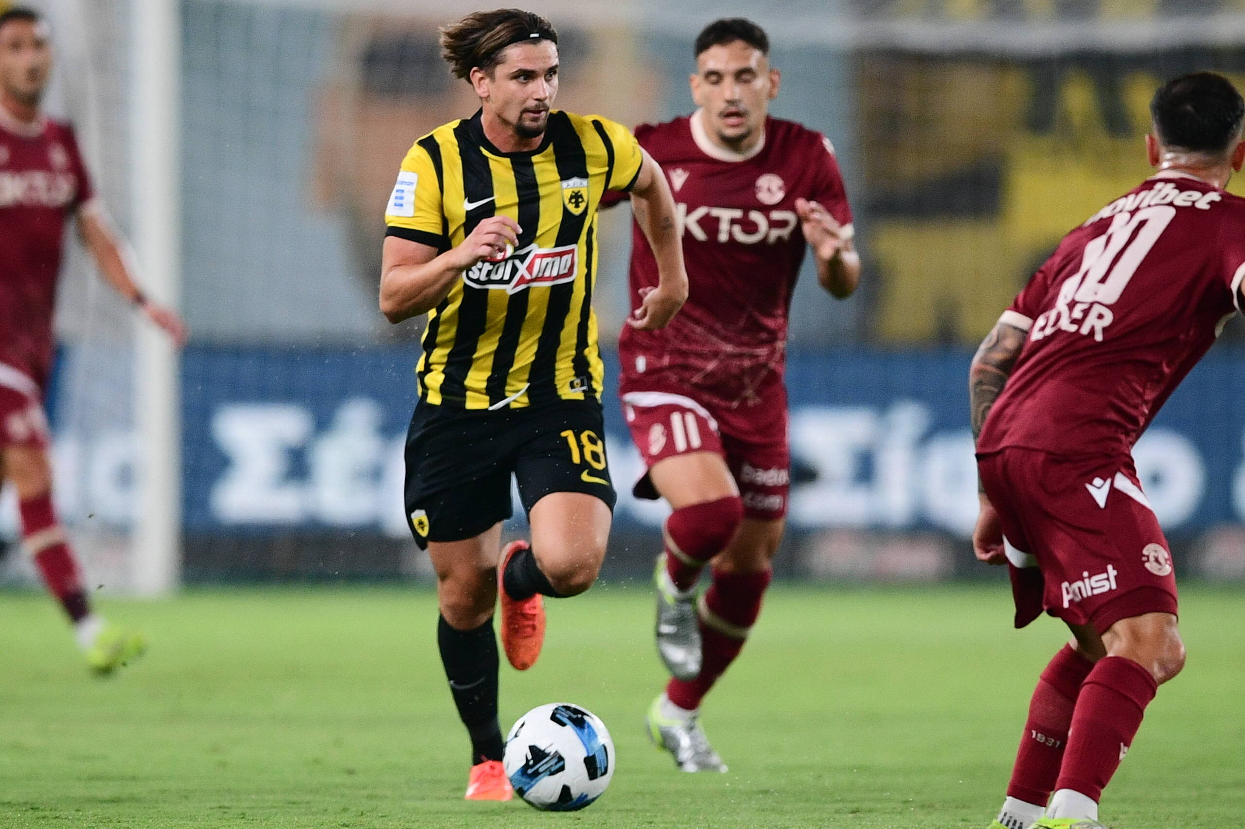 C&acirc;t s-a &icirc;ncheiat duelul rom&acirc;nilor din Grecia, Răzvan Marin vs Alex Mățan