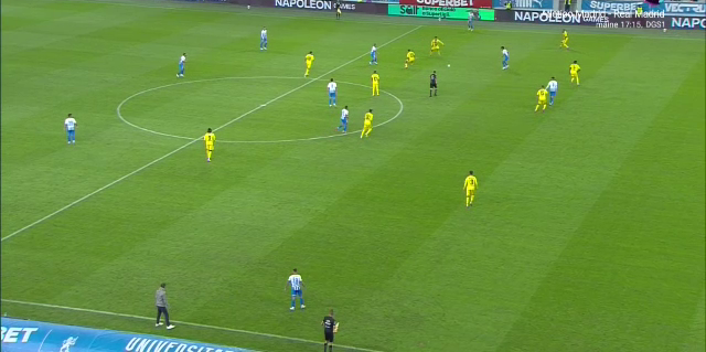 Gaură mare &icirc;n apărarea lui Dinamo! Cum a egalat Universitatea Craiova la doar c&acirc;teva minute după ce a primit gol