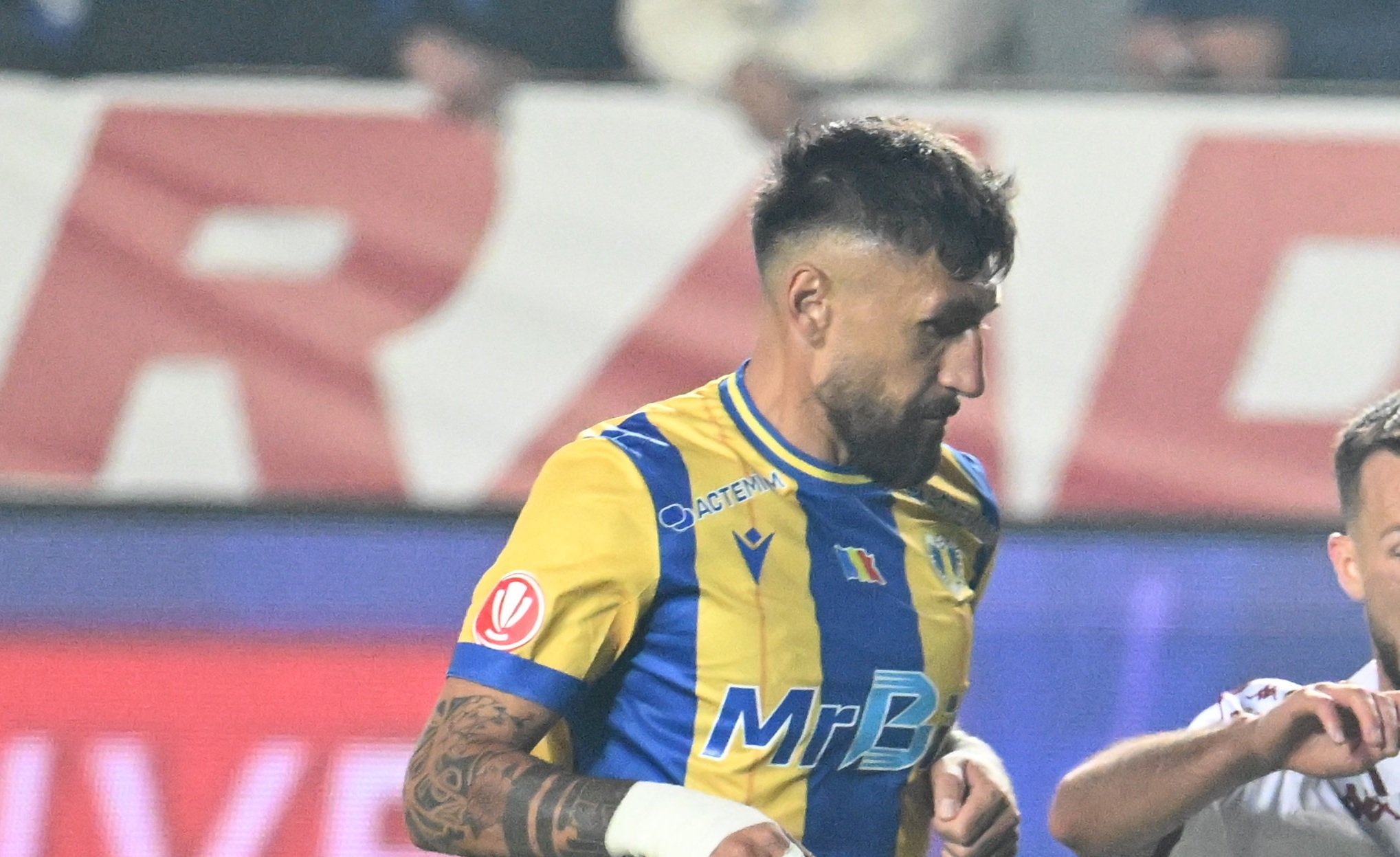 Paul Papp l-a luat &icirc;n colimator pe Marcel B&icirc;rsan după Petrolul - Rapid: &rdquo;Băi, oameni buni, cum să faci așa ceva? Doamne, ce arogant!&rdquo;