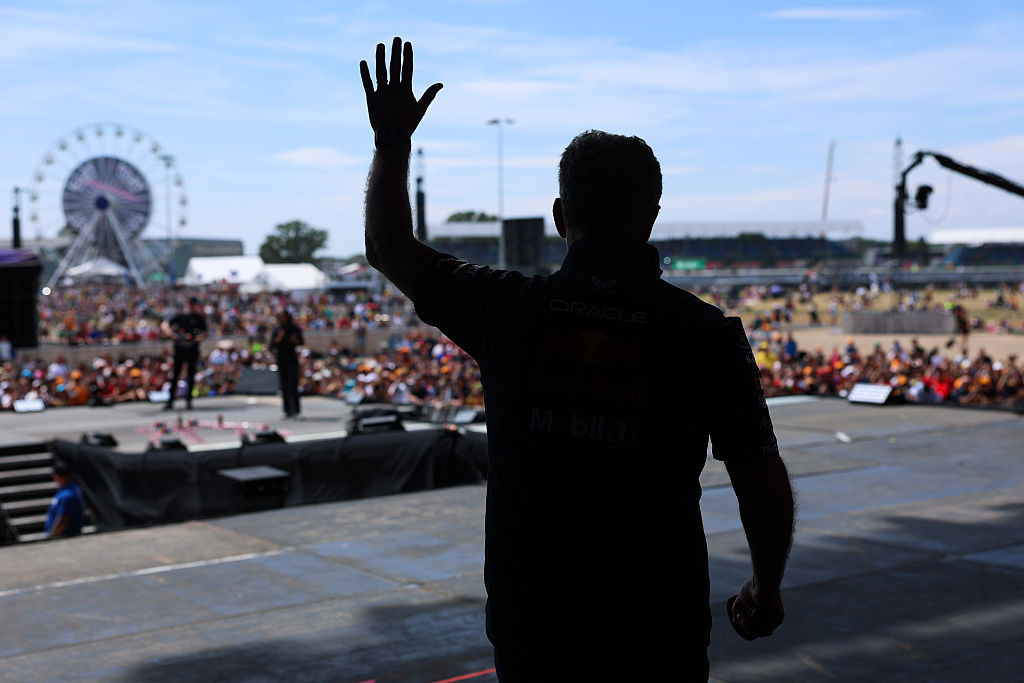 A luat 80 de milioane de lire ca să plece de la echipă! Fostul șef poate reveni anul viitor