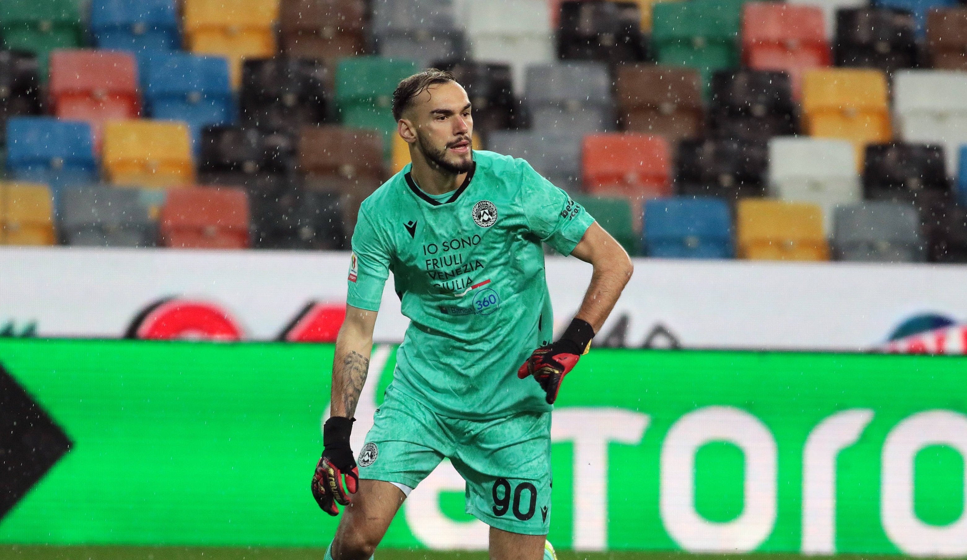 Aproape cel mai slab de pe teren! C&acirc;te goluri a &icirc;ncasat Răzvan Sava &icirc;n Sassuolo - Udinese