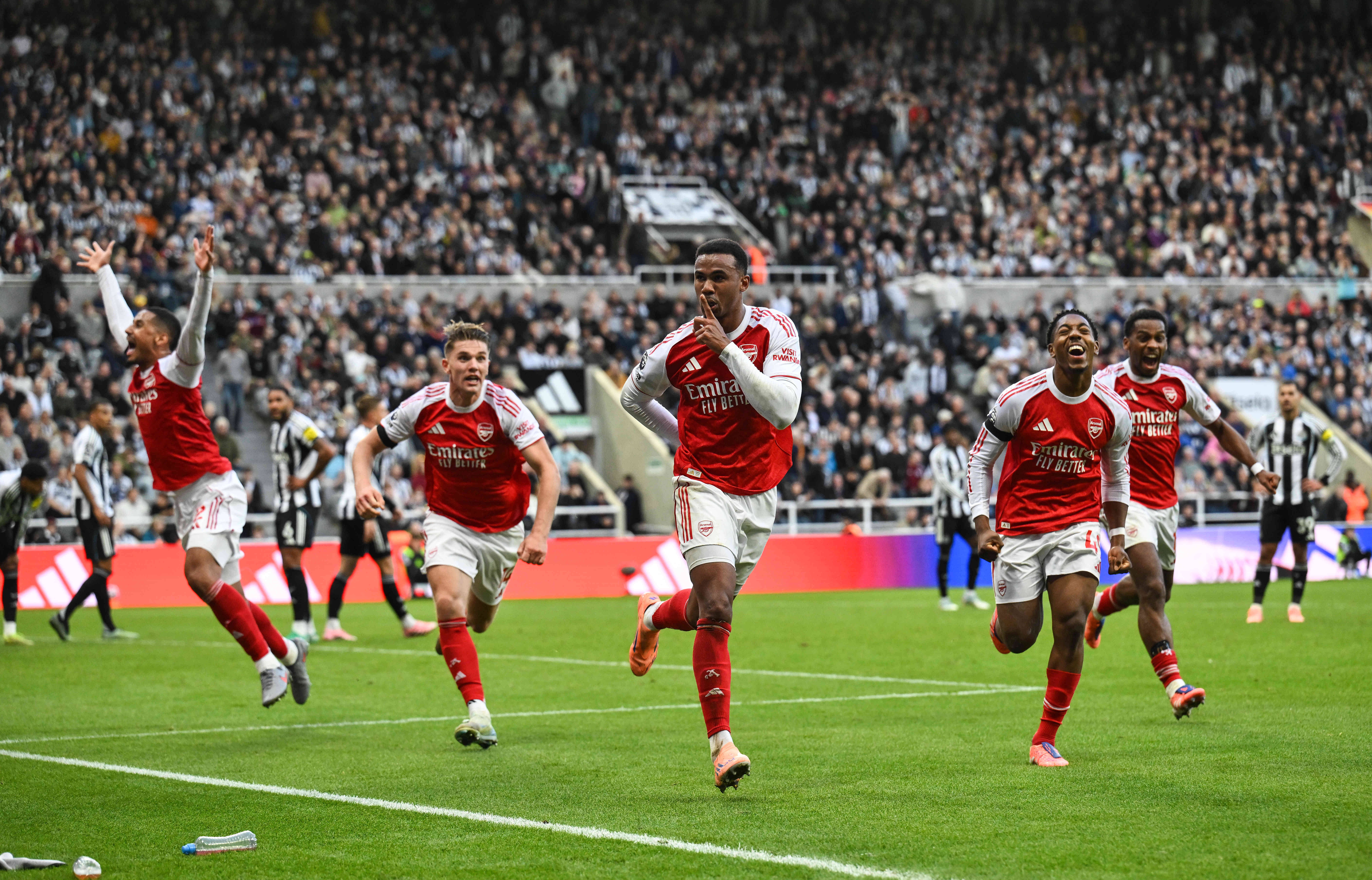 Arsenal, victorie &icirc;n minutul 90+6 &icirc;n derby-ul cu Newcastle! Meciul a fost LIVE pe VOYO