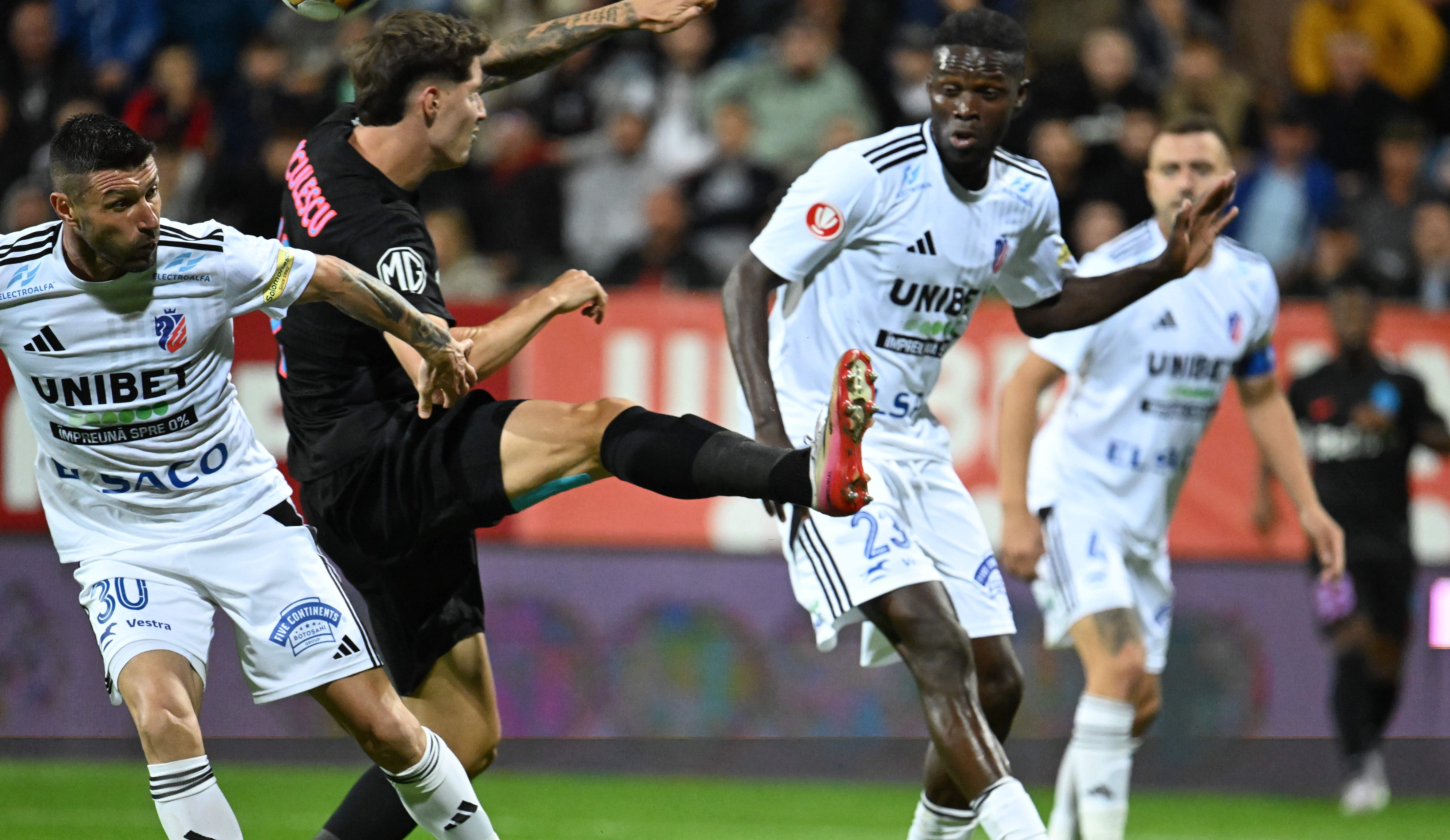 Transferă FCSB de la revelația Superligii?! &rdquo;E foarte complicat!&rdquo;