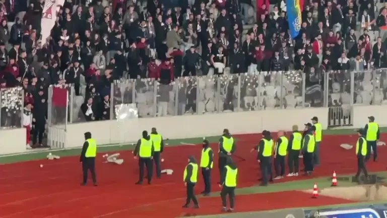 U Cluj - CFR Cluj, atmosferă tensionată în tribune