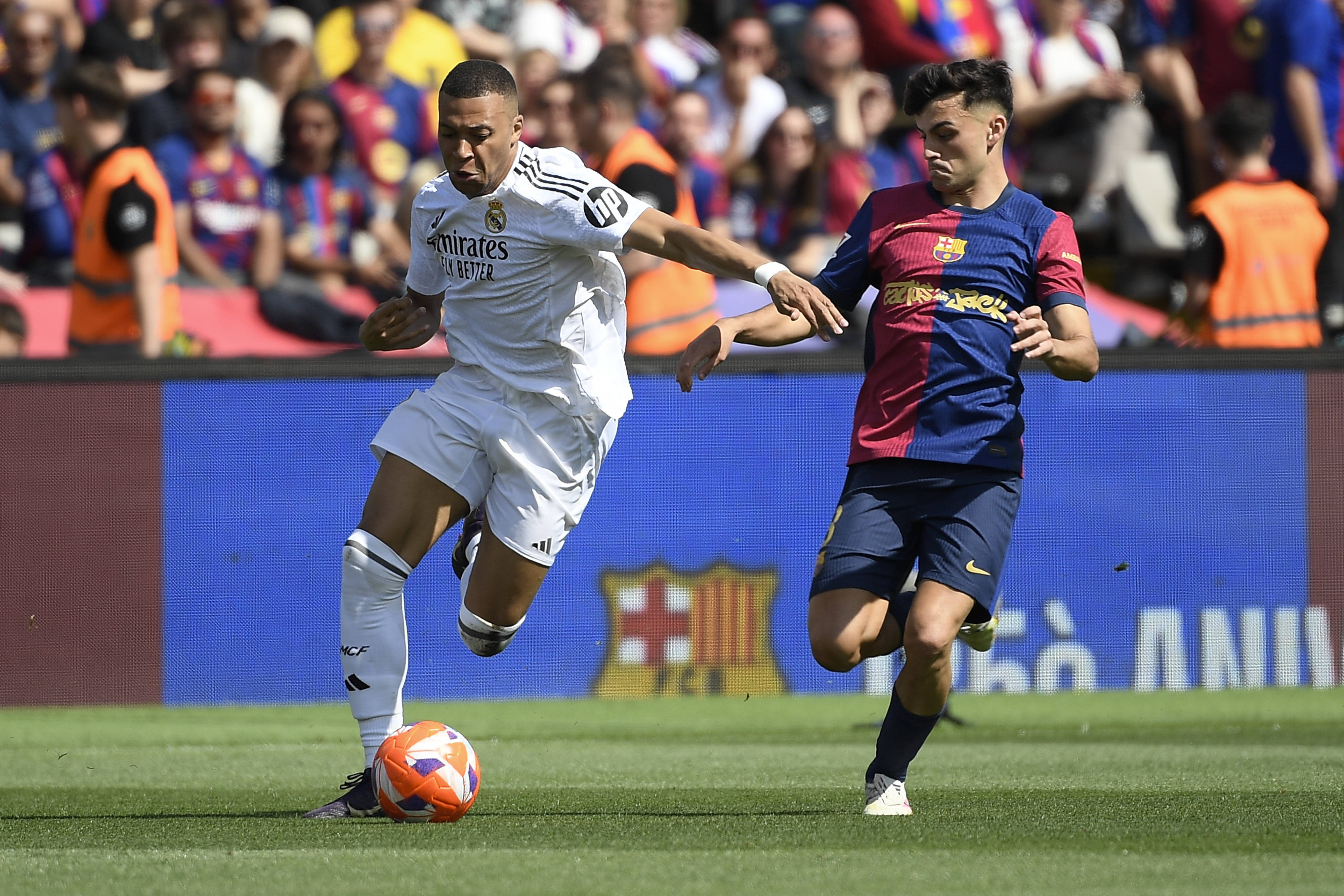 C&acirc;nd și unde se dispută Supercupa Spaniei, cu patru echipe la start, deși Barcelona a c&acirc;știgat toate trofeele interne &icirc;n acest an